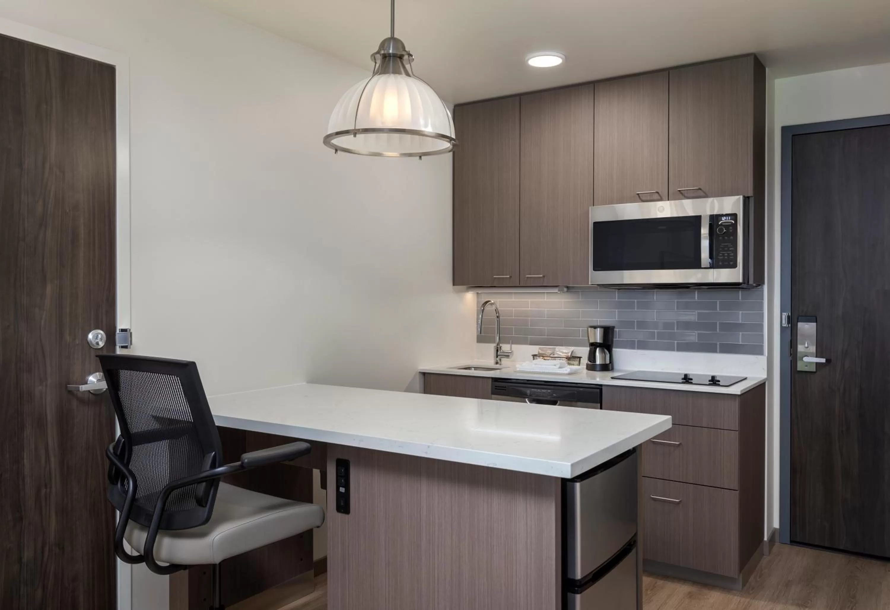 Kitchen or kitchenette in Hyatt House Portland/Beaverton