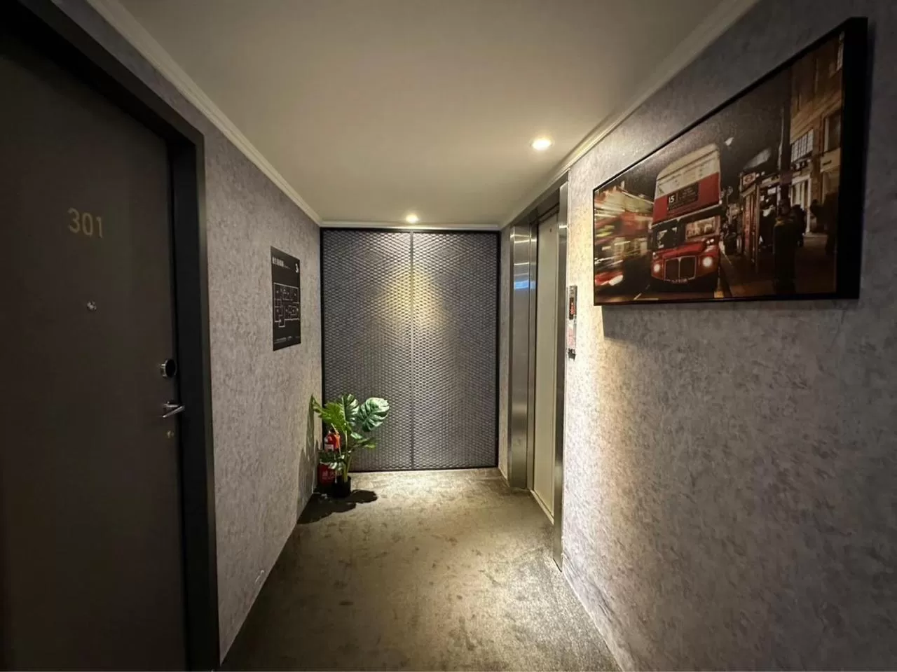 elevator, Lobby/Reception in Puremeworld Hotel