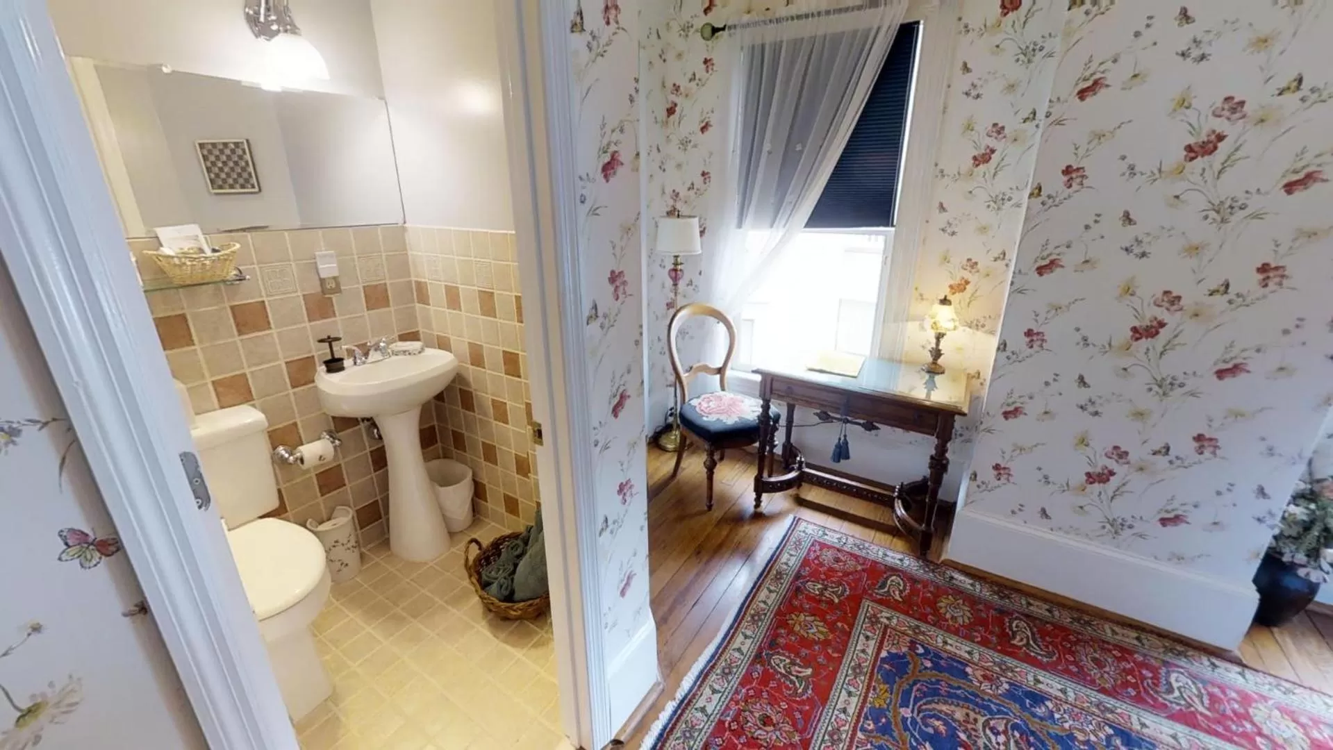 Bathroom in Hanna House Bed & Breakfast