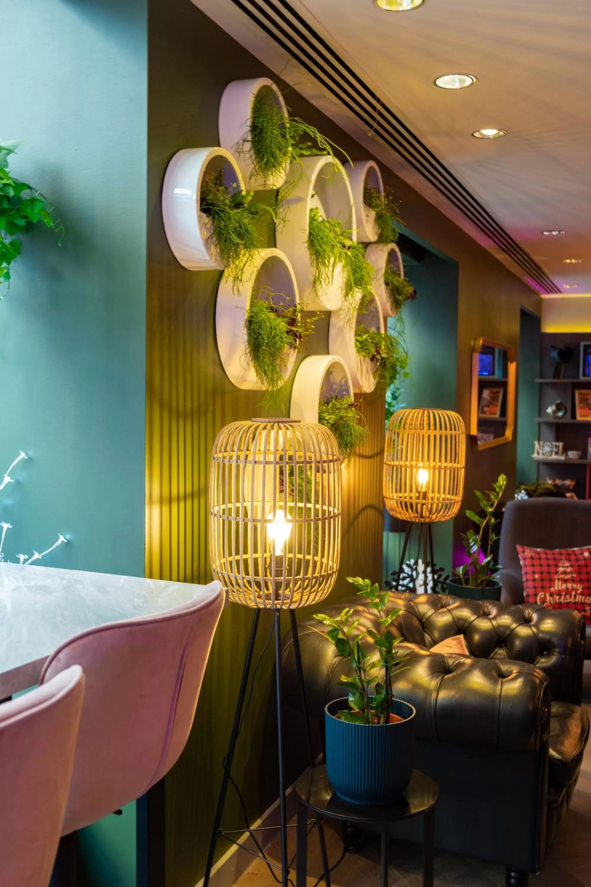 Lobby or reception in Mercure London Bridge