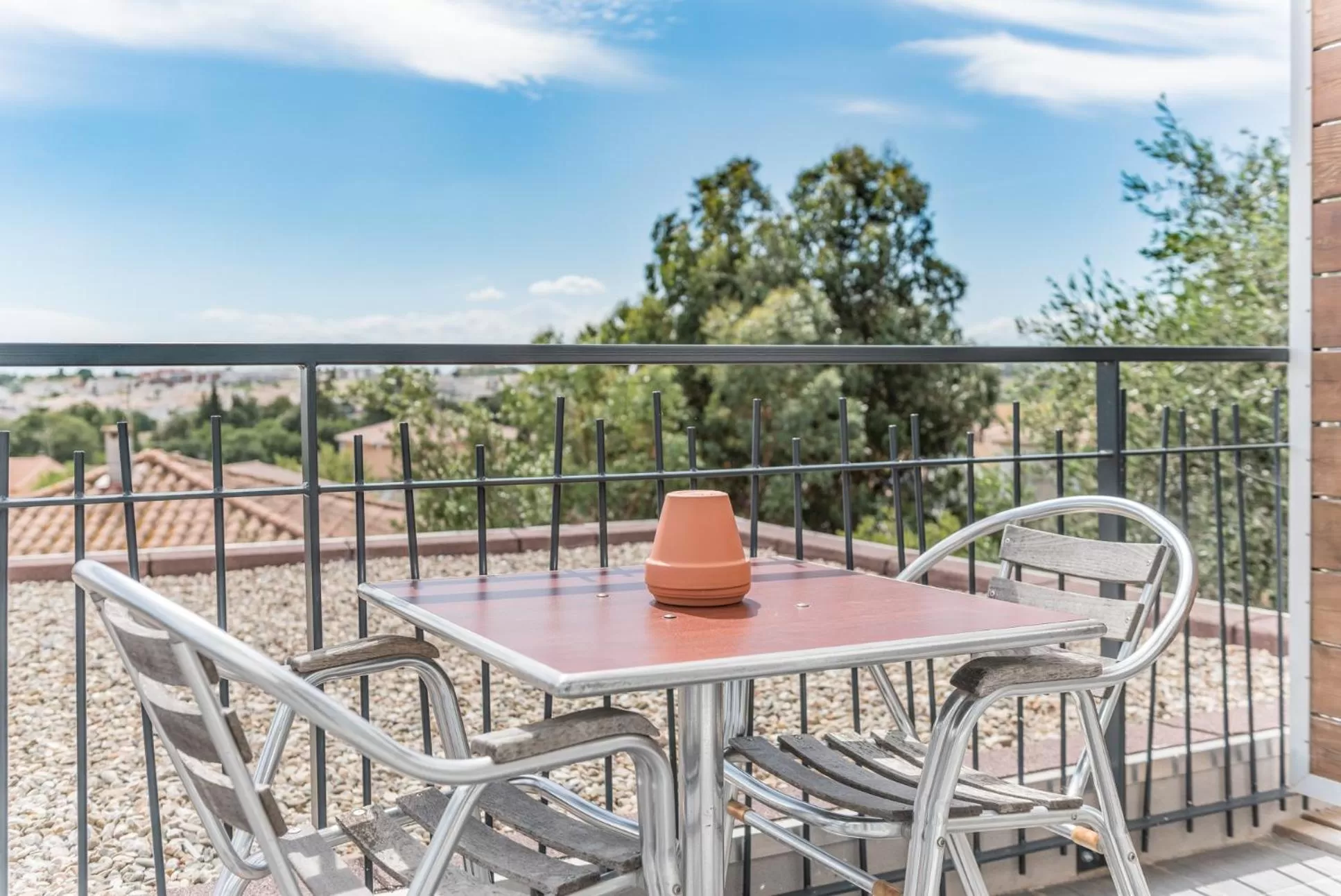 Balcony/Terrace in Sure Hotel by Best Western Beziers Le Monestie