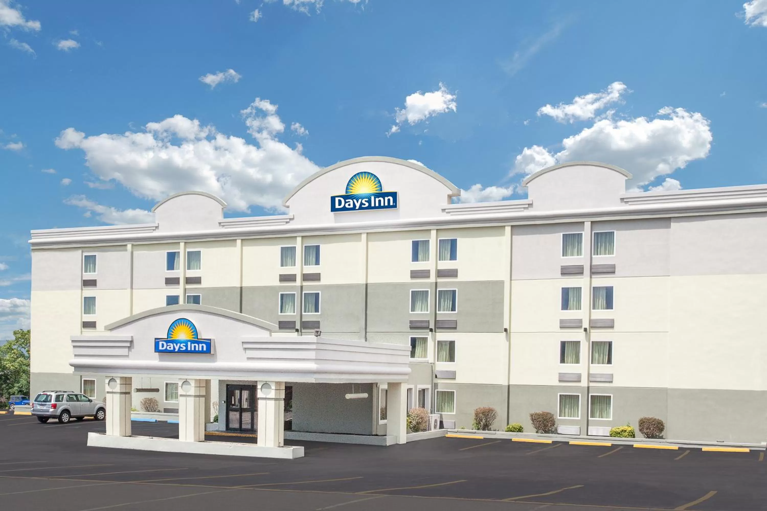 Facade/entrance in Days Inn by Wyndham Wilkes Barre