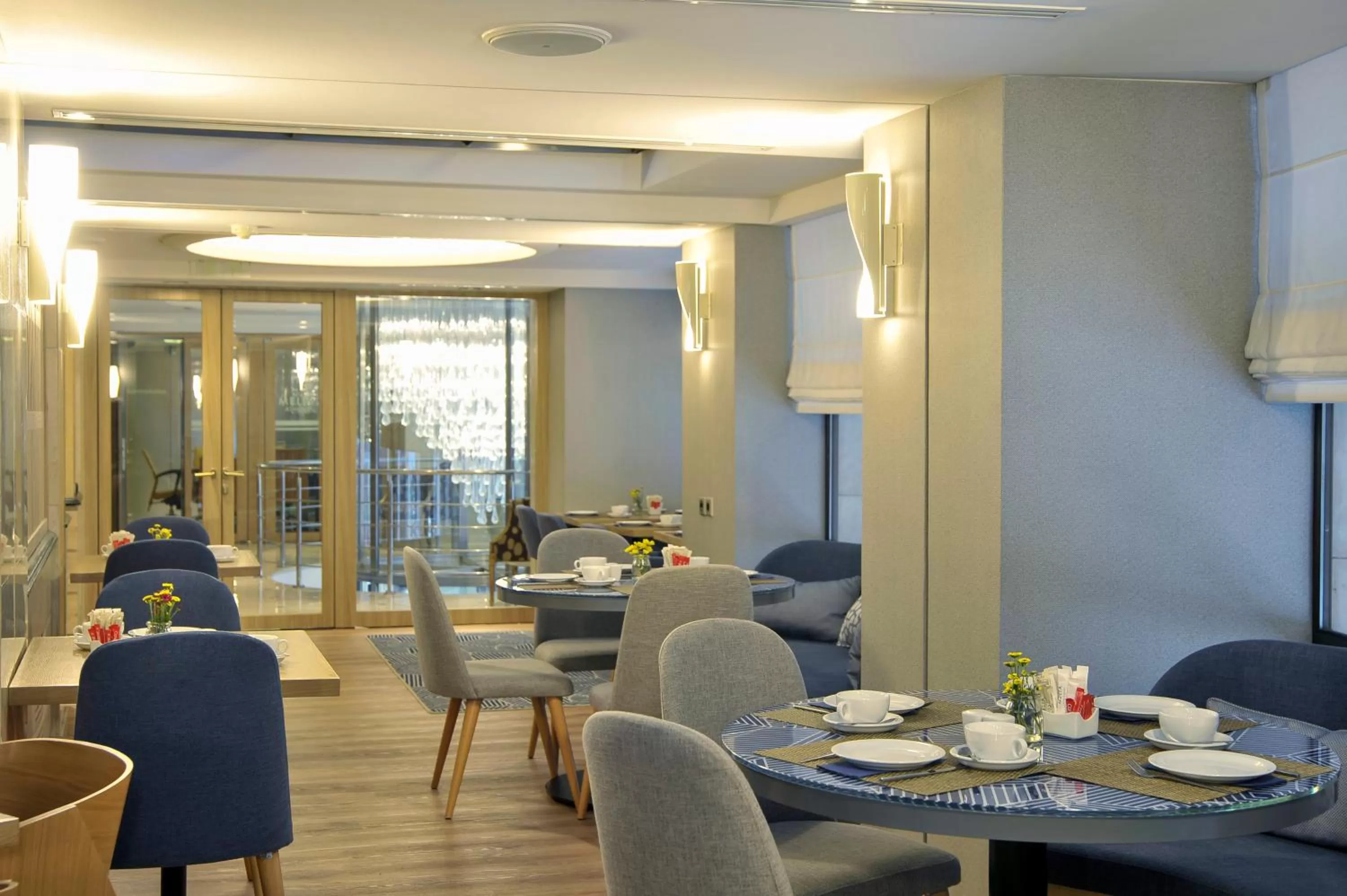 Restaurant/places to eat in Melia Athens