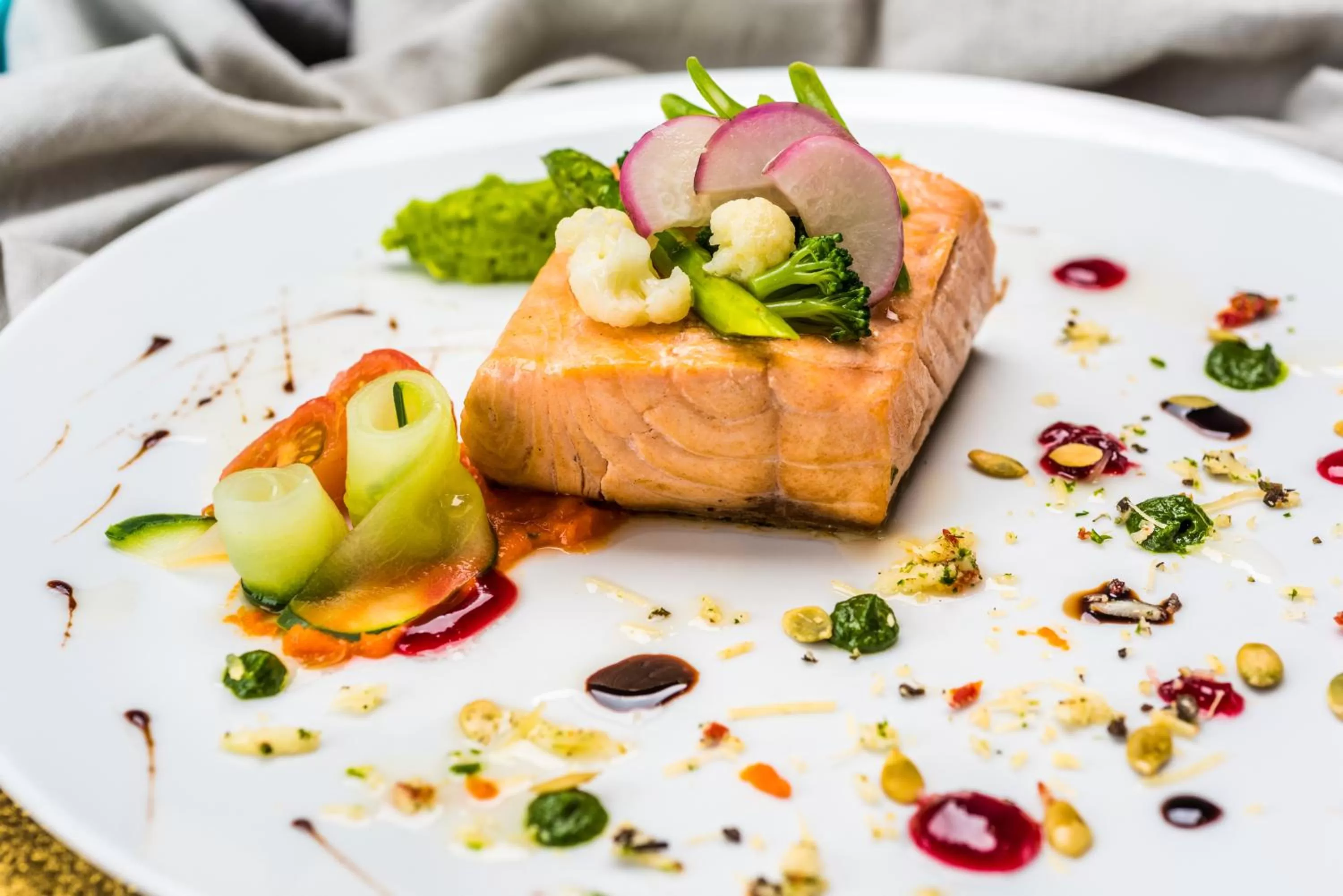 Food in Cosmos 100 Hotel & Centro de Convenciones - Hoteles Cosmos