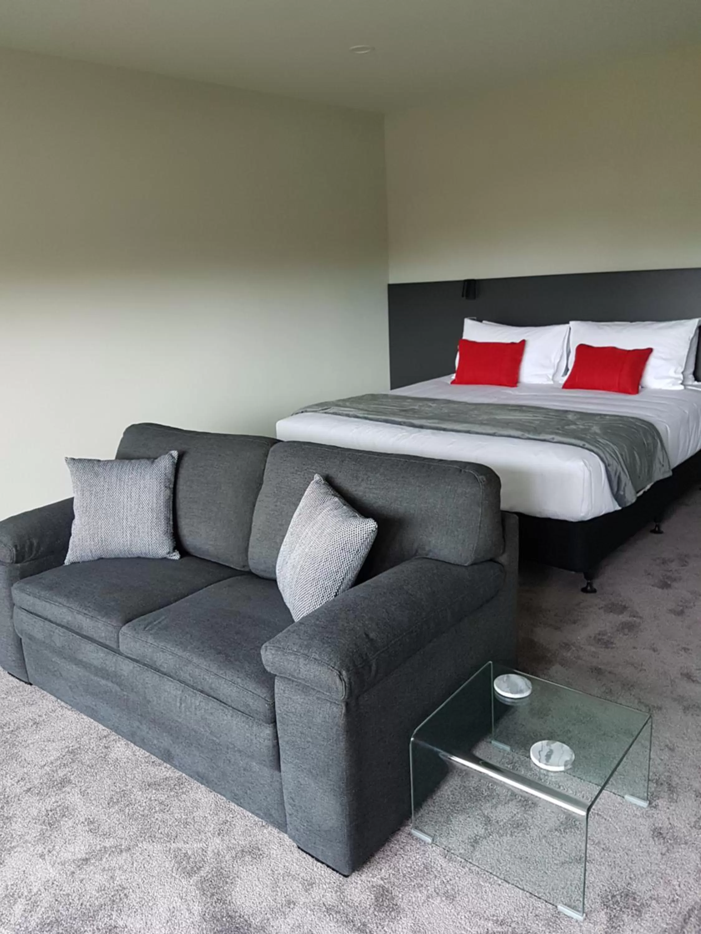 Bed in Kings On Peace