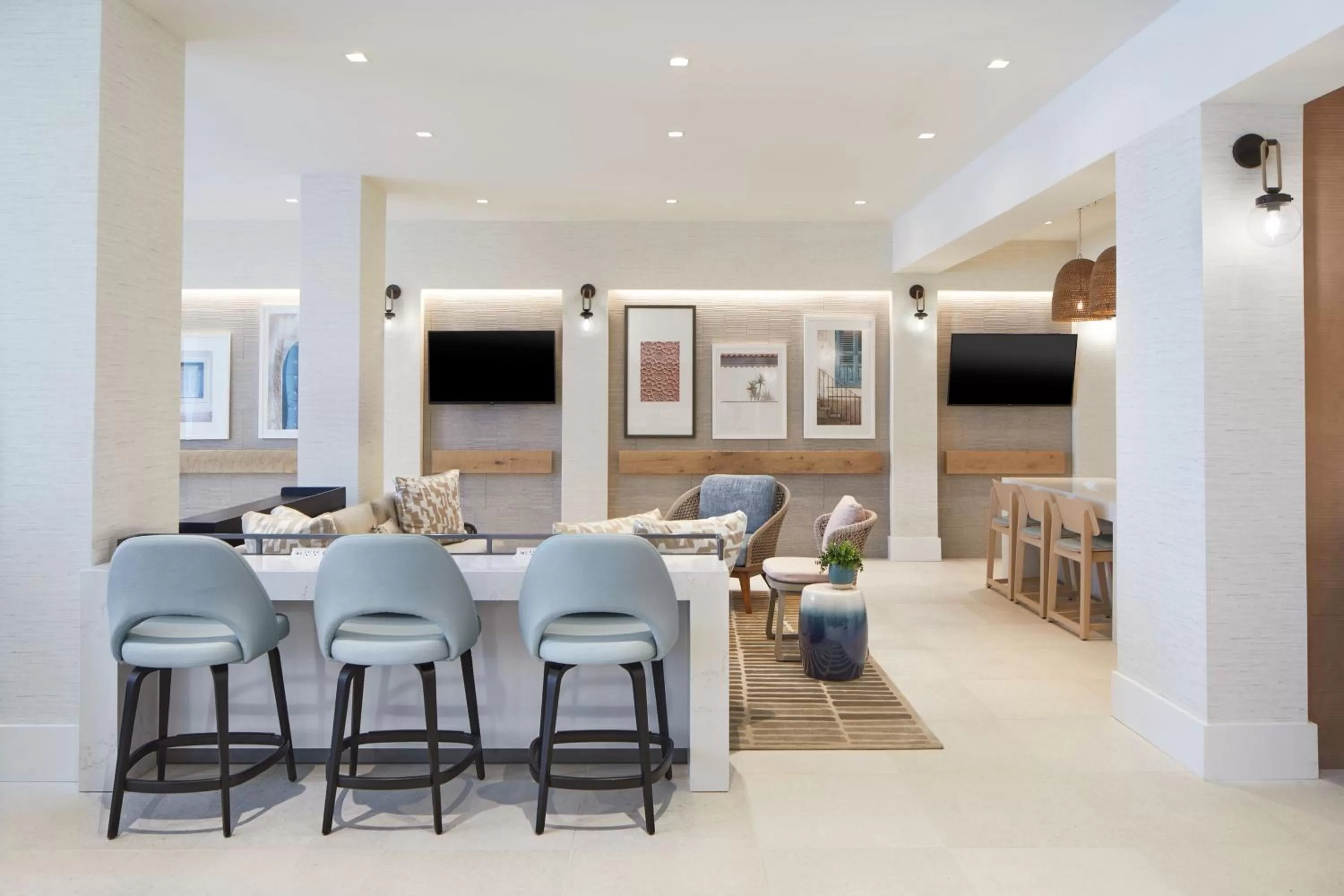 Lobby or reception in SpringHill Suites by Marriott Jacksonville Beach Oceanfront