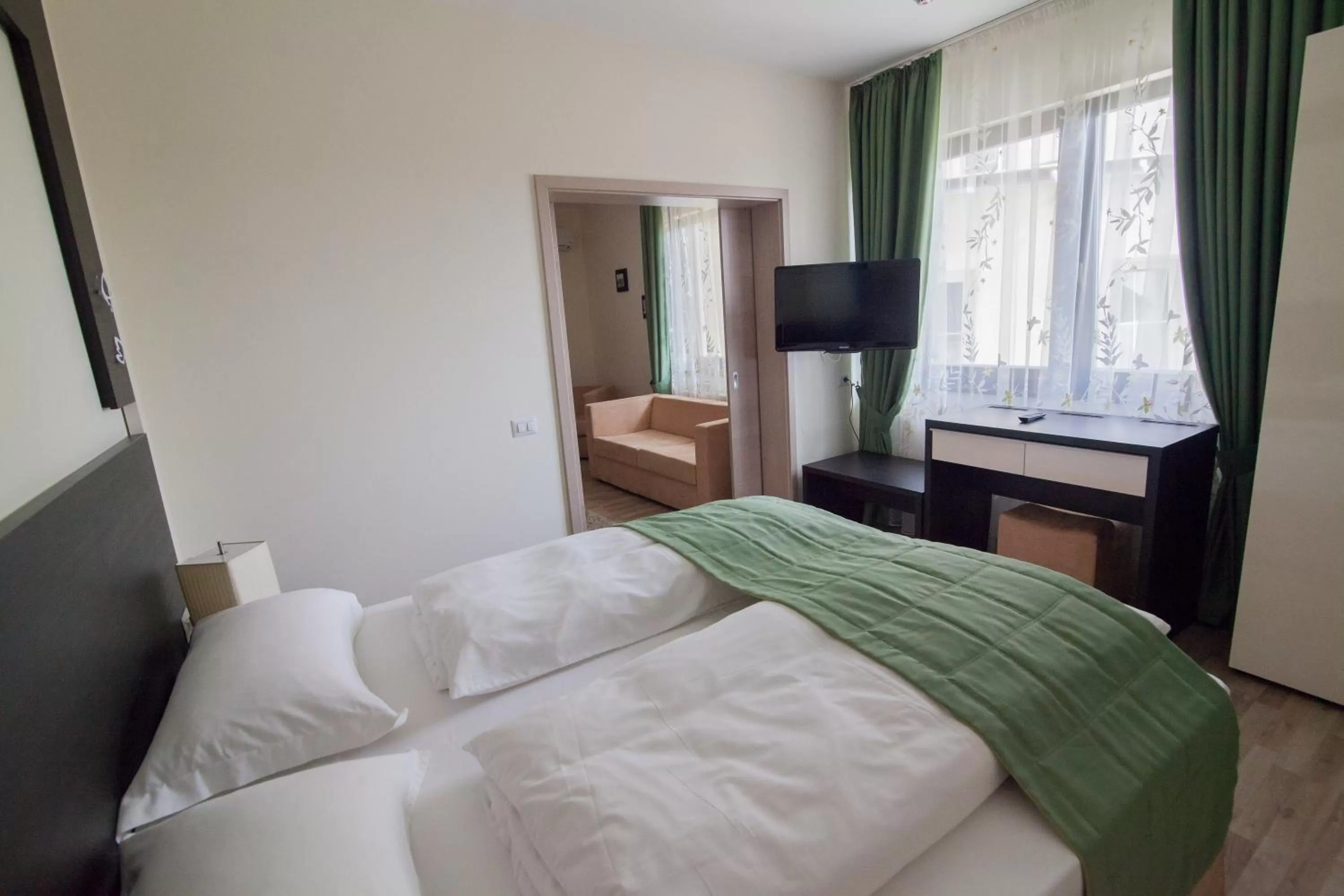 Bedroom, Bed in Armonia by Aristocratis