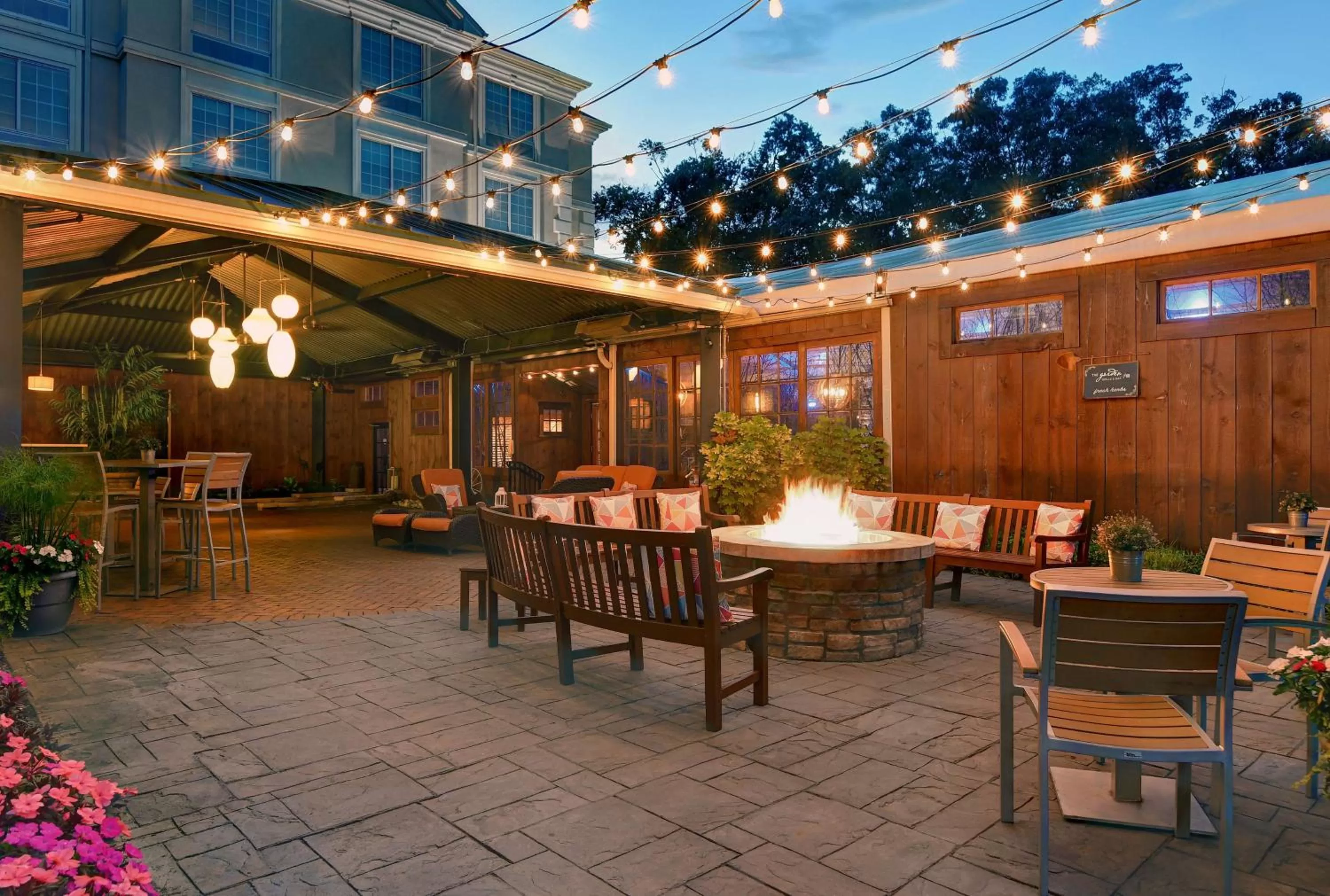 Patio in Hilton Garden Inn Hamilton