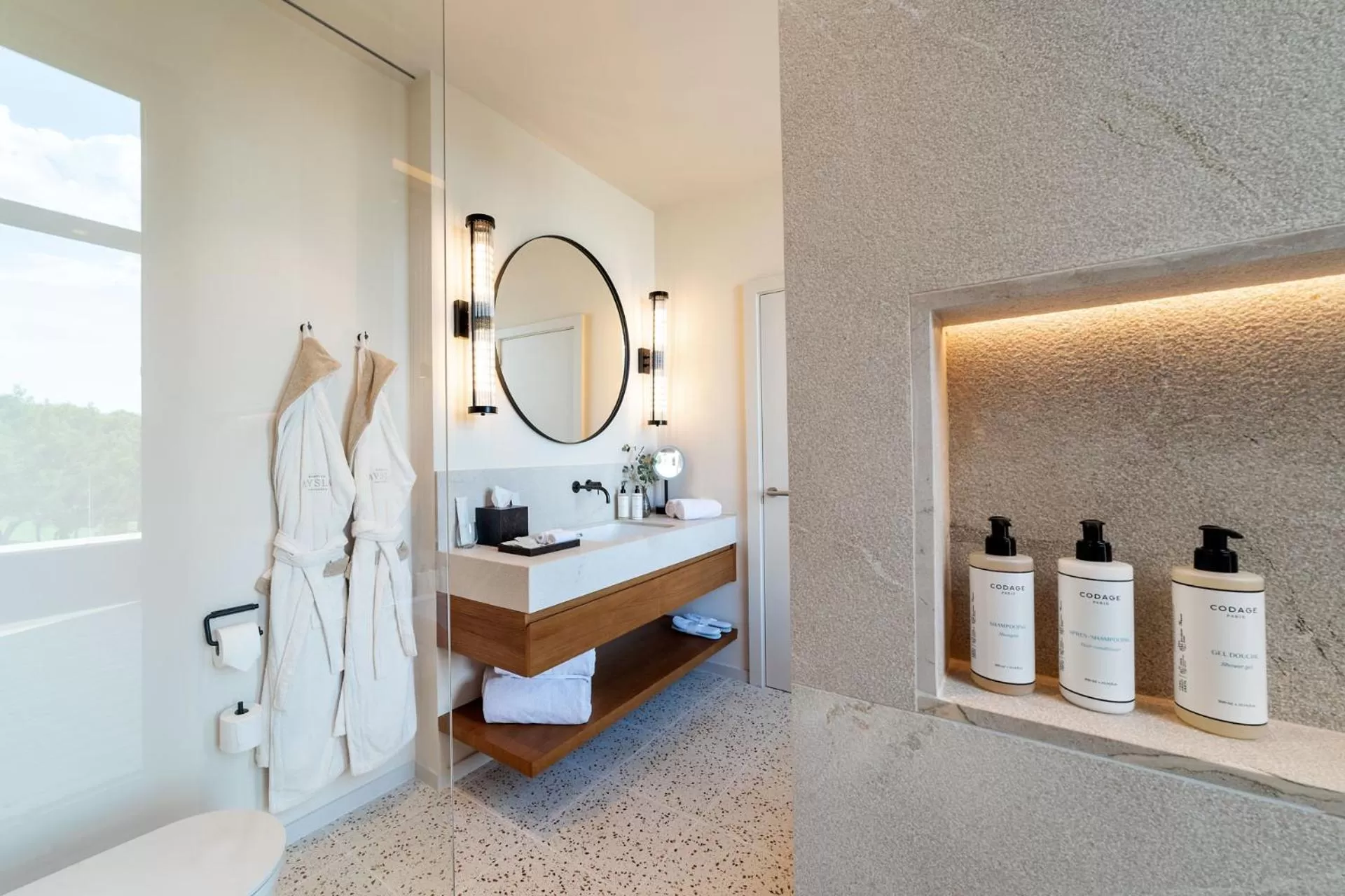 Shower, Bed in Kimpton Aysla Mallorca by IHG