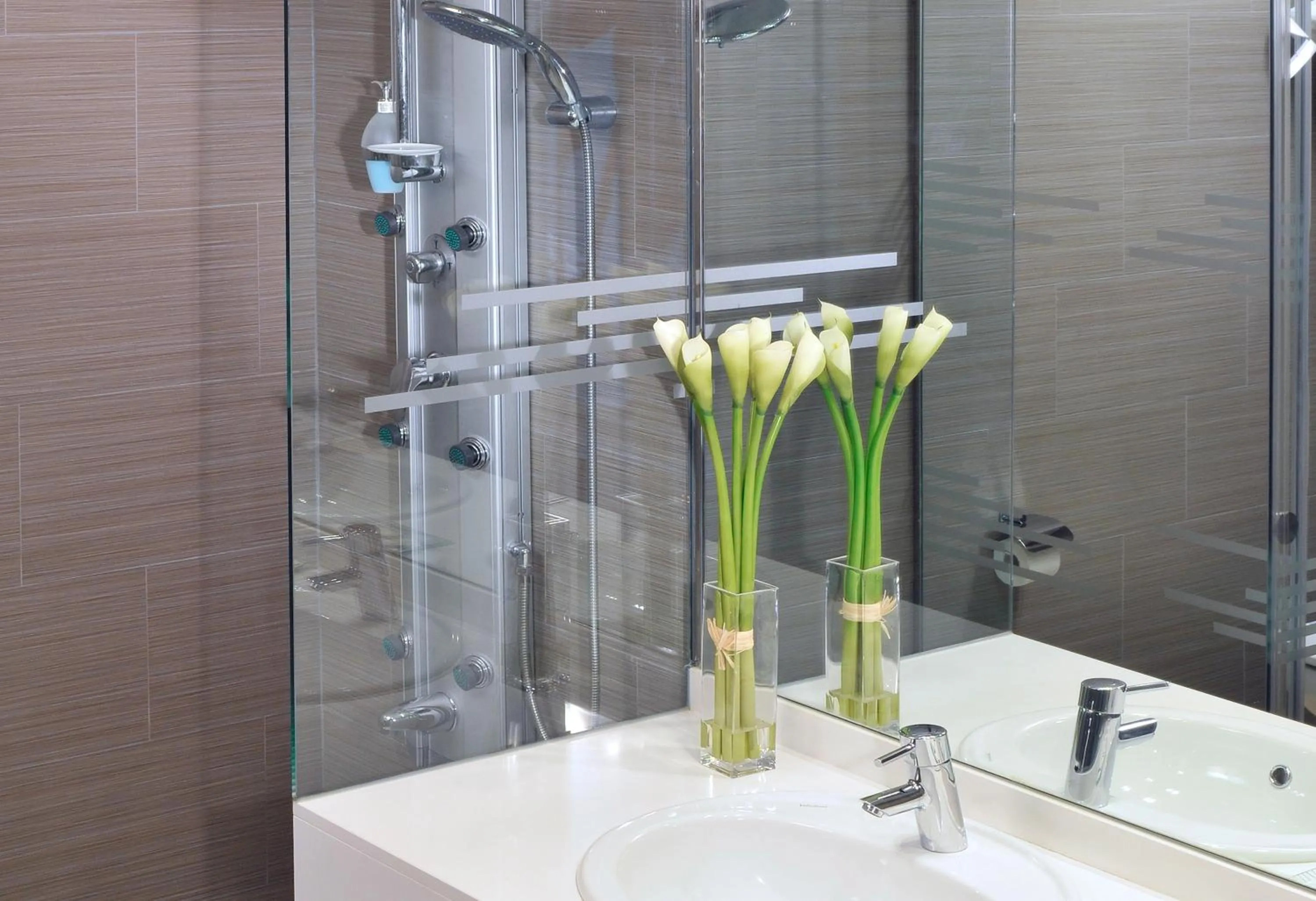 Bathroom in GHT Oasis Park & Spa