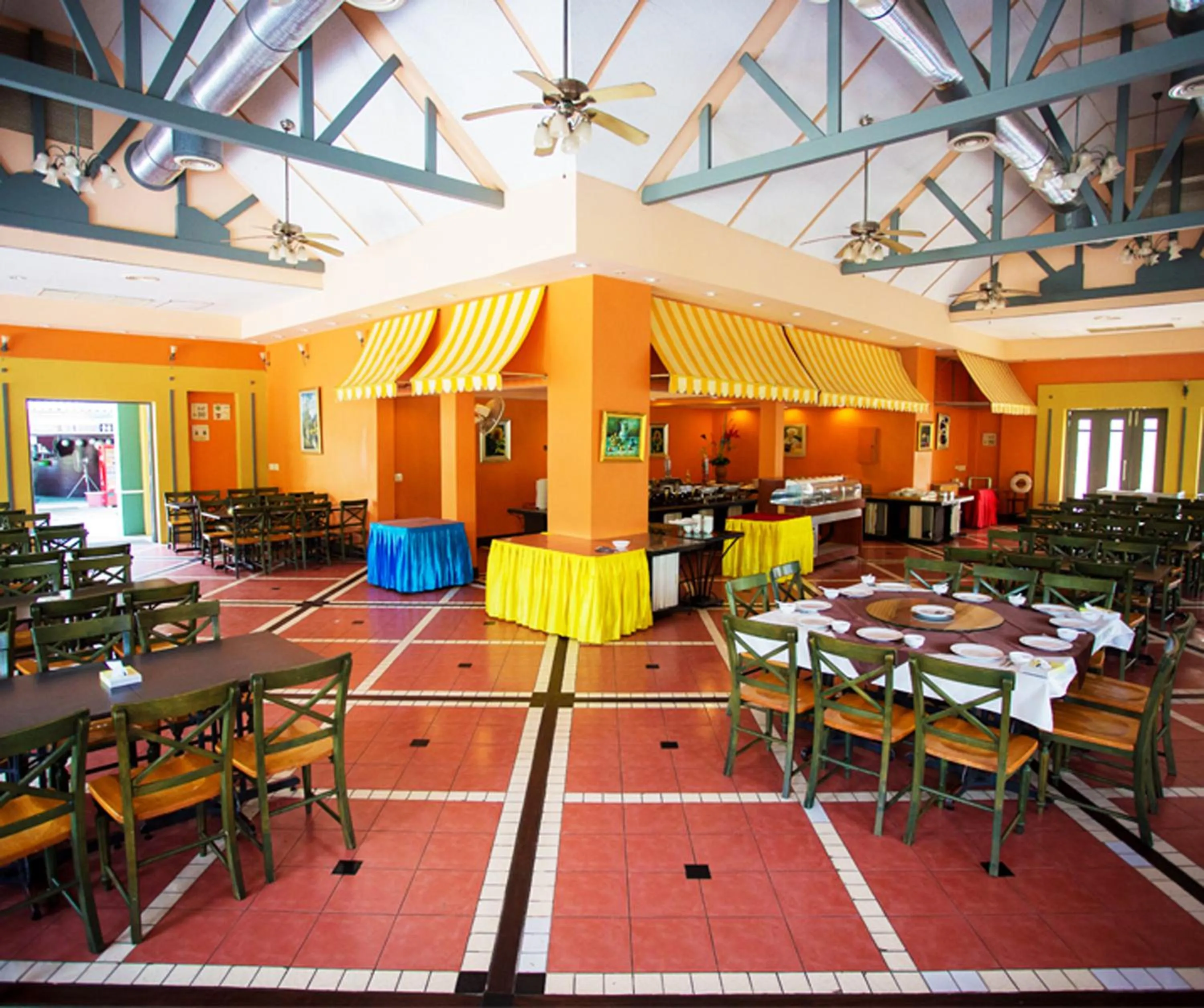 Restaurant/places to eat in Brookside Valley Resort