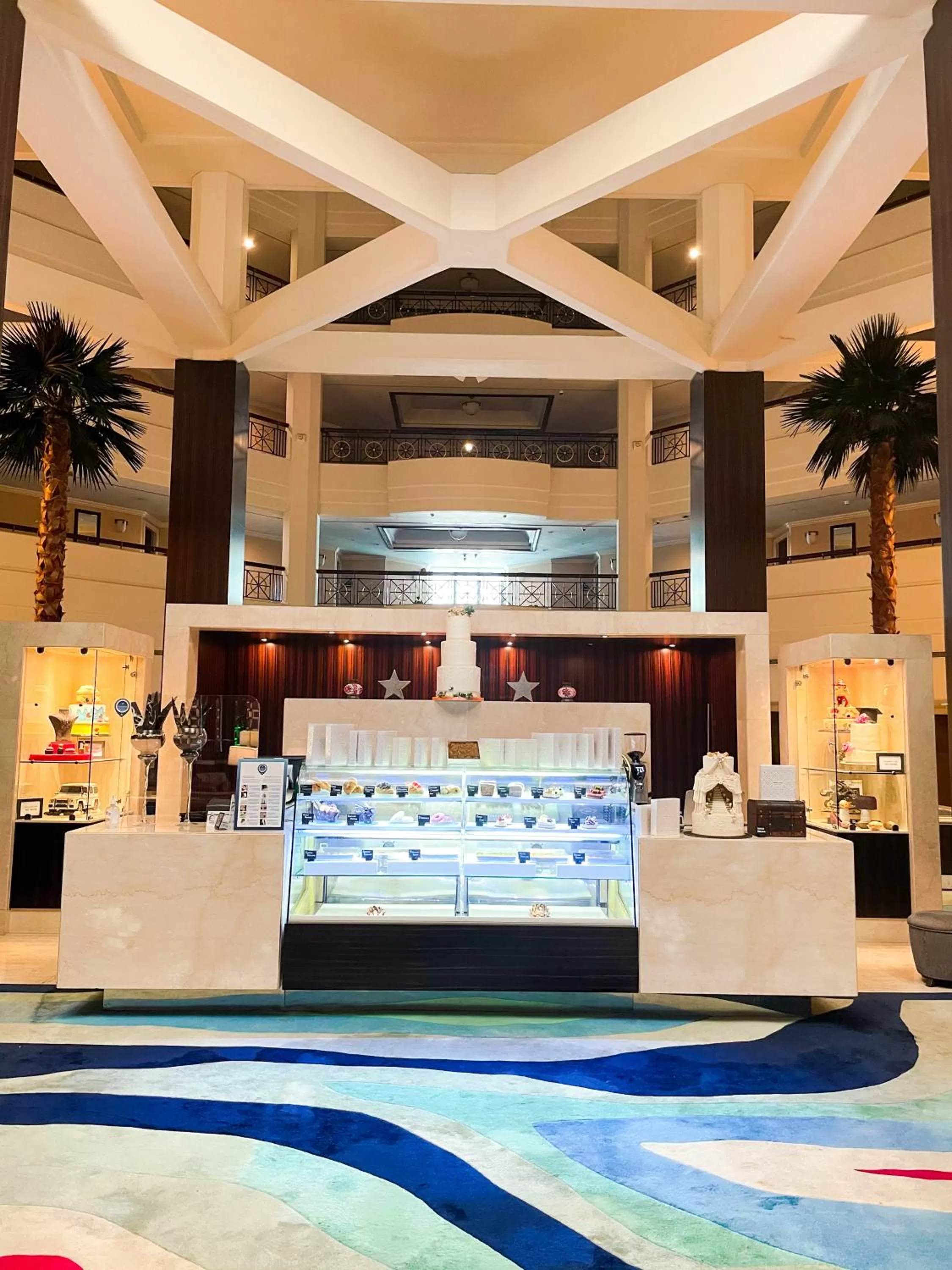 Restaurant/places to eat in Mövenpick Grand Al Bustan