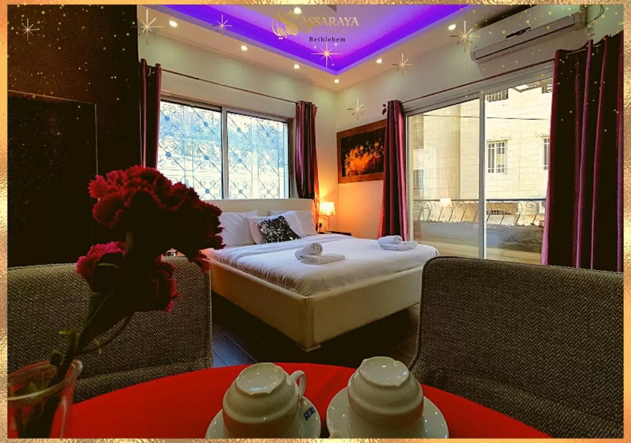 Photo of the whole room, Bed in Assaraya Palace Hotel