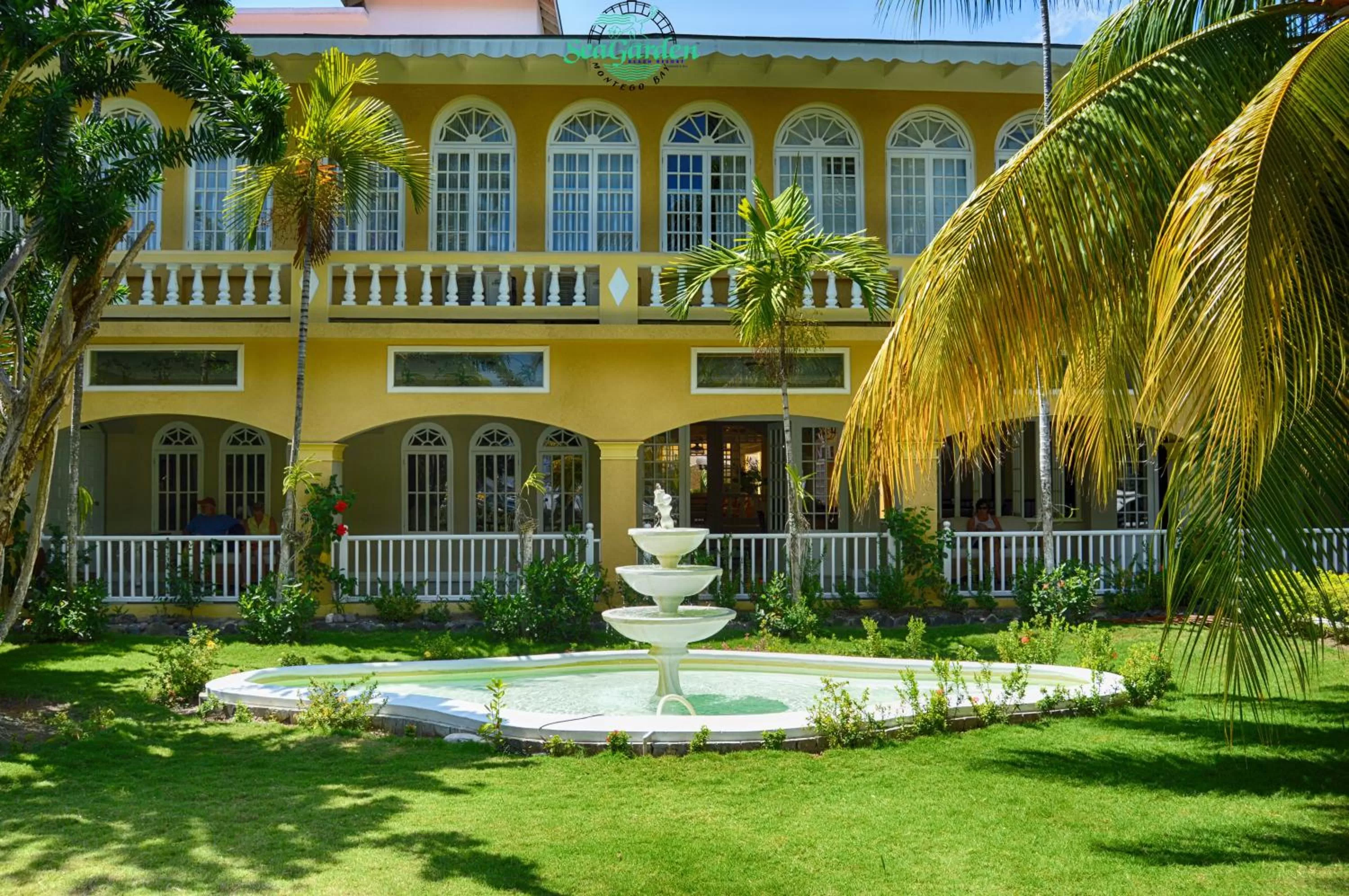 Garden in SeaGarden Beach Resort - All Inclusive