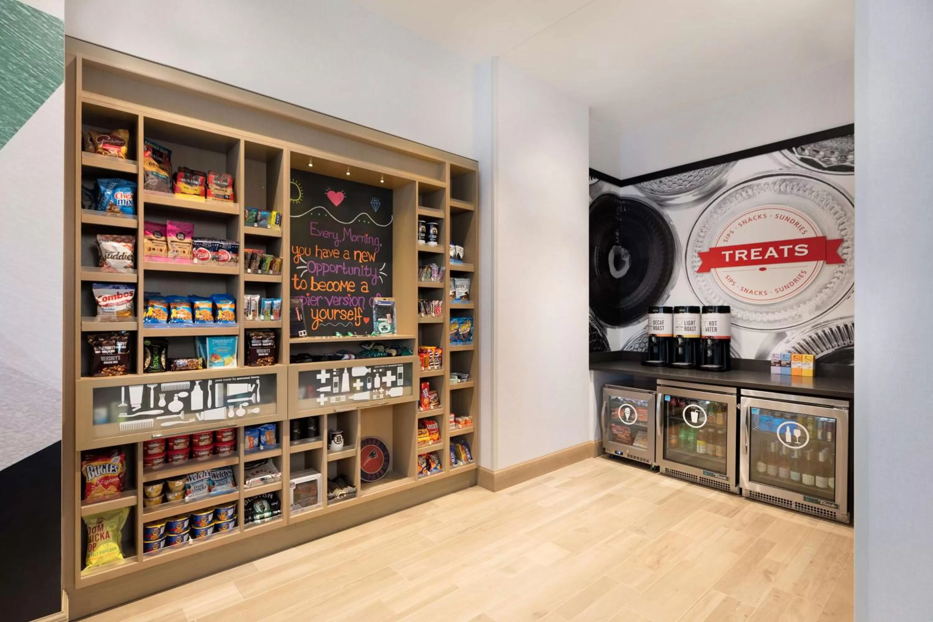 Restaurant/places to eat in Hampton Inn & Suites Watertown Boston, Ma