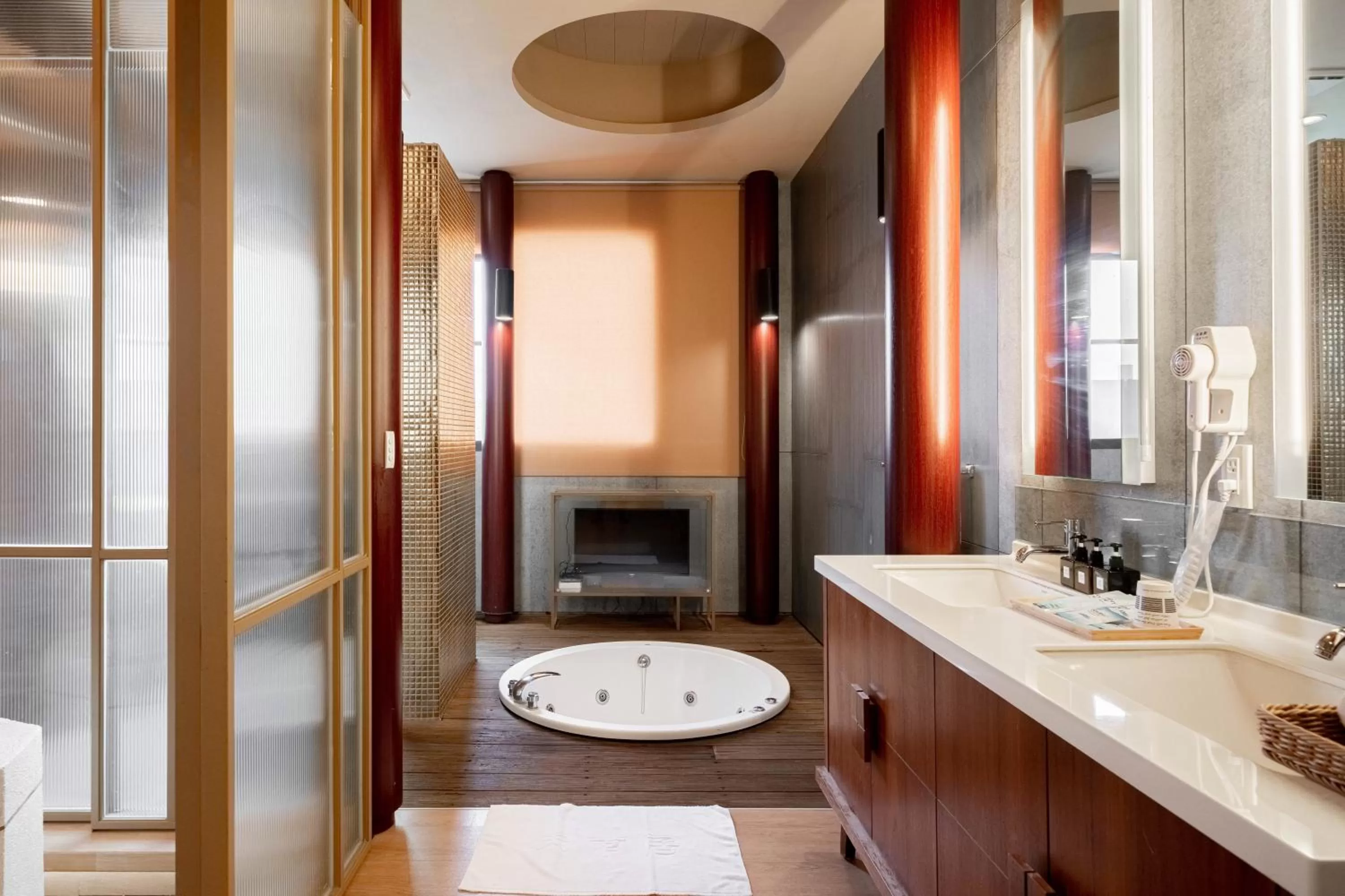 Bathroom in Tian Xia Ju