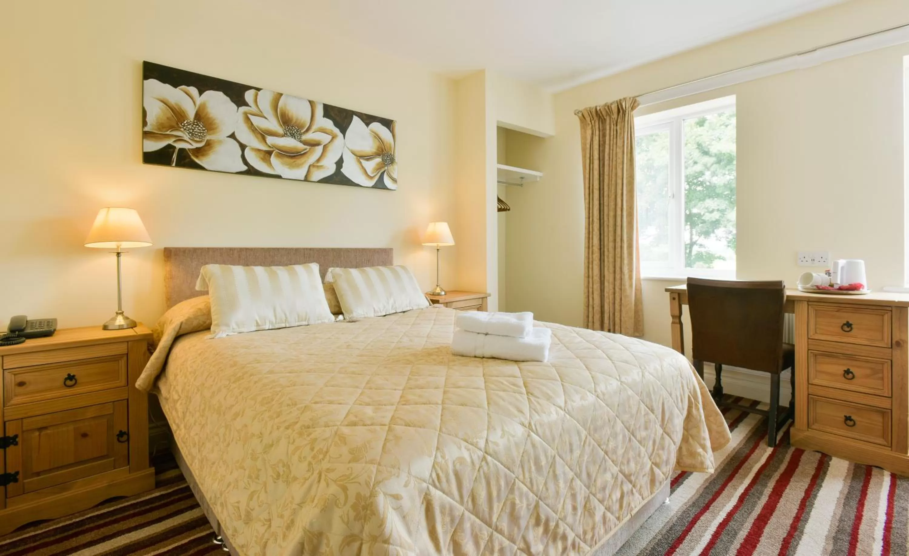 Bedroom, Bed in Edenhall Country Hotel