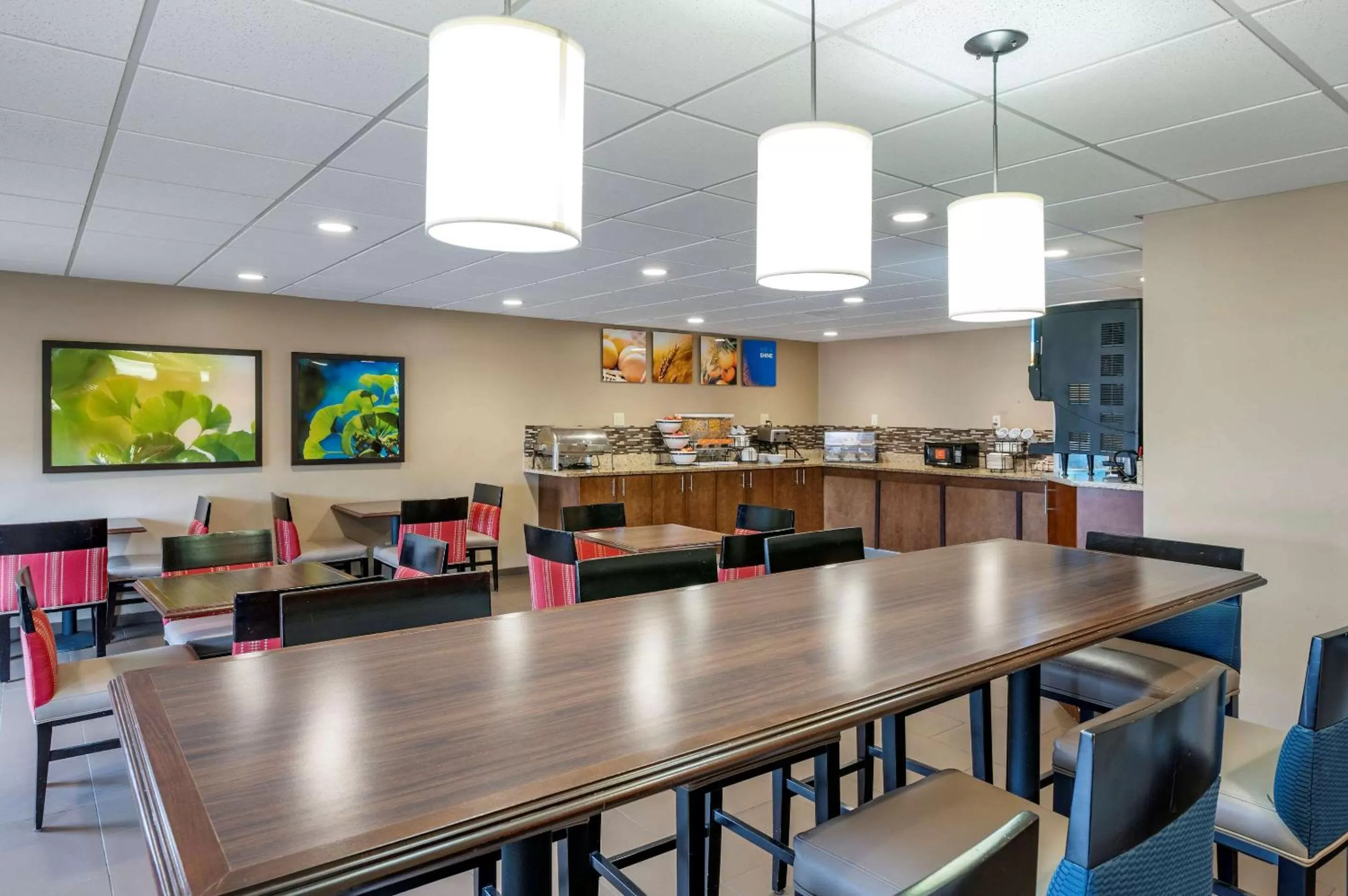 Restaurant/places to eat in Comfort Inn Lexington I-75