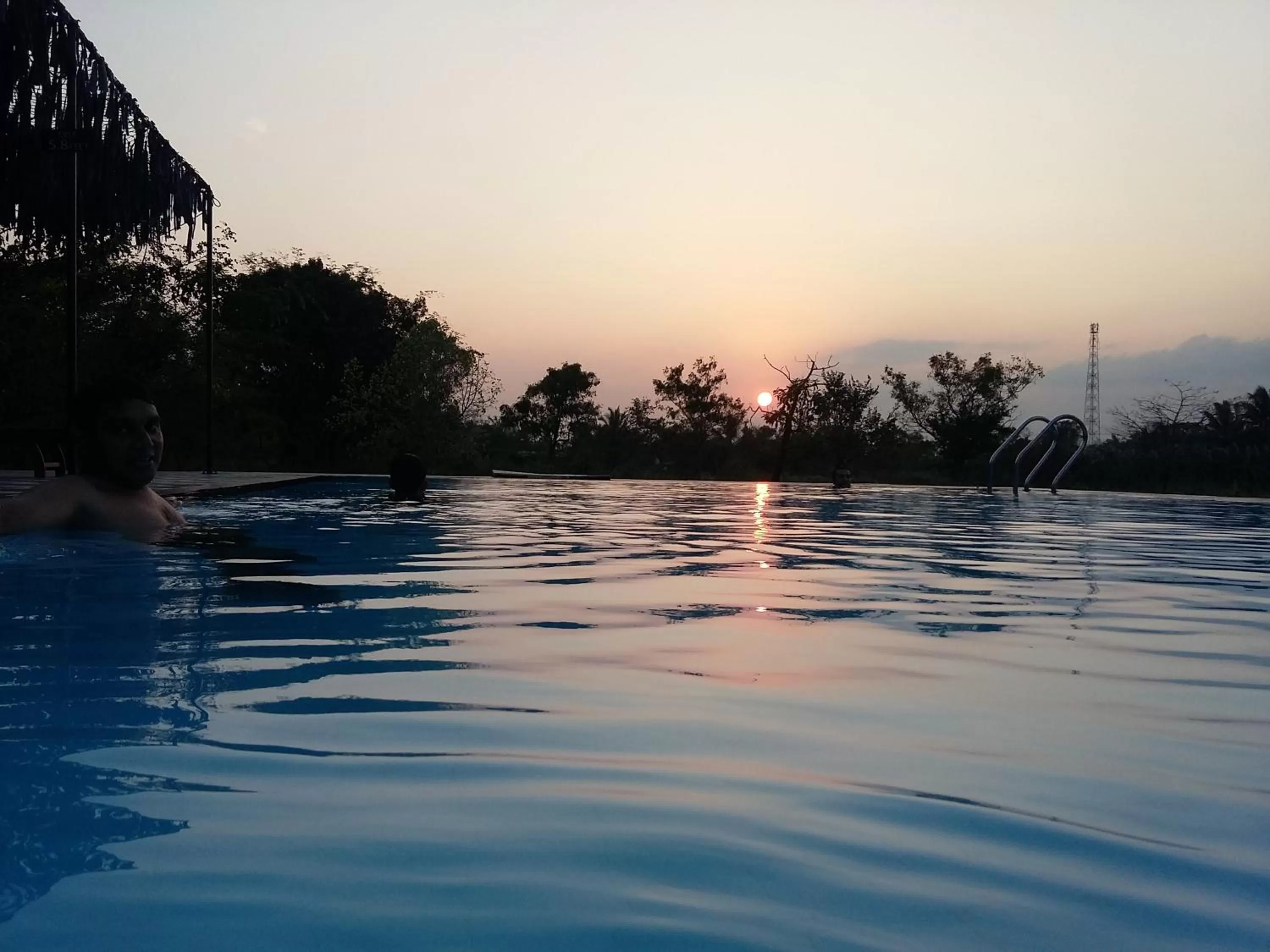 Sunset in Eco Hotel Black & White - Anuradhapura