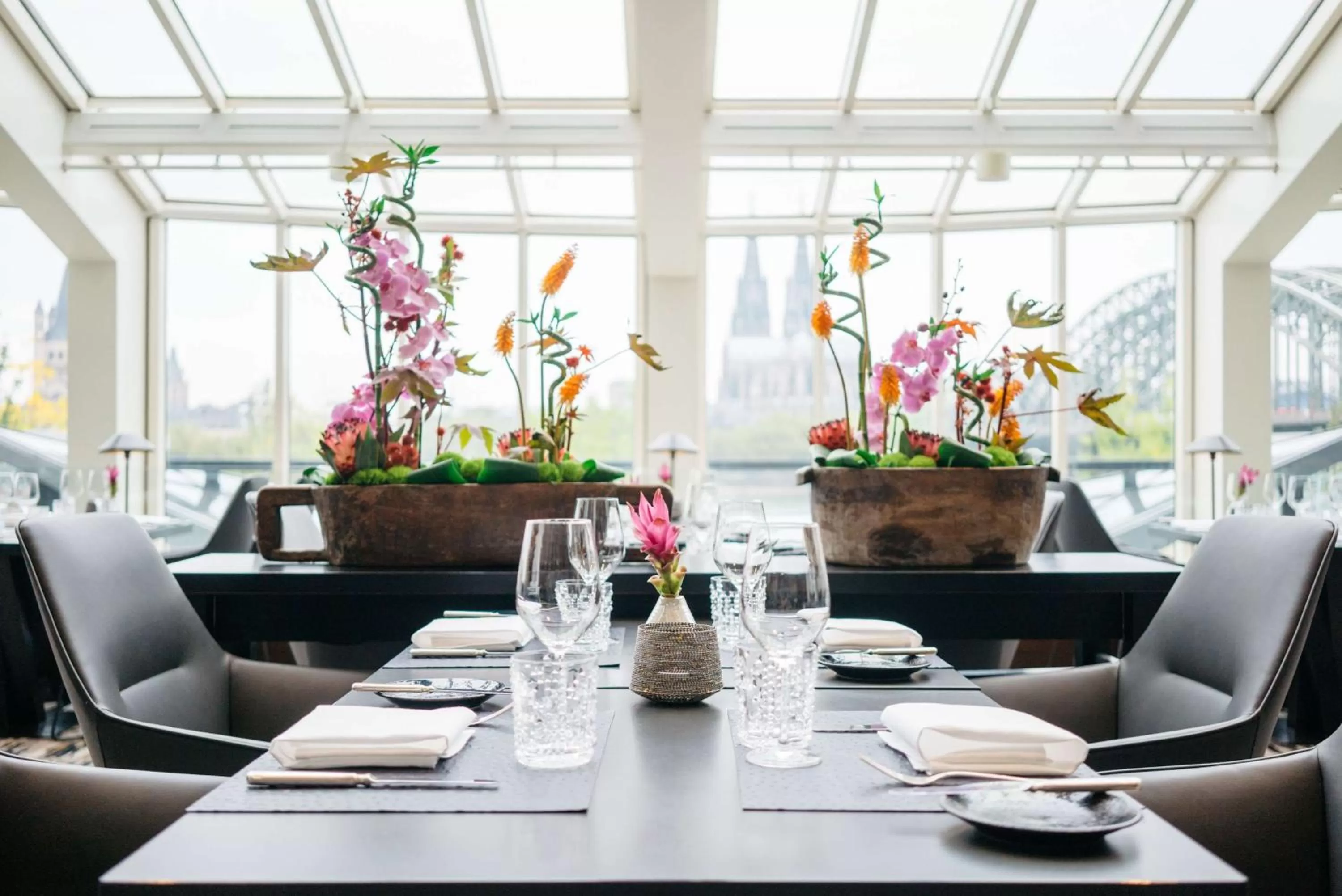 Restaurant/places to eat in Hyatt Regency Köln