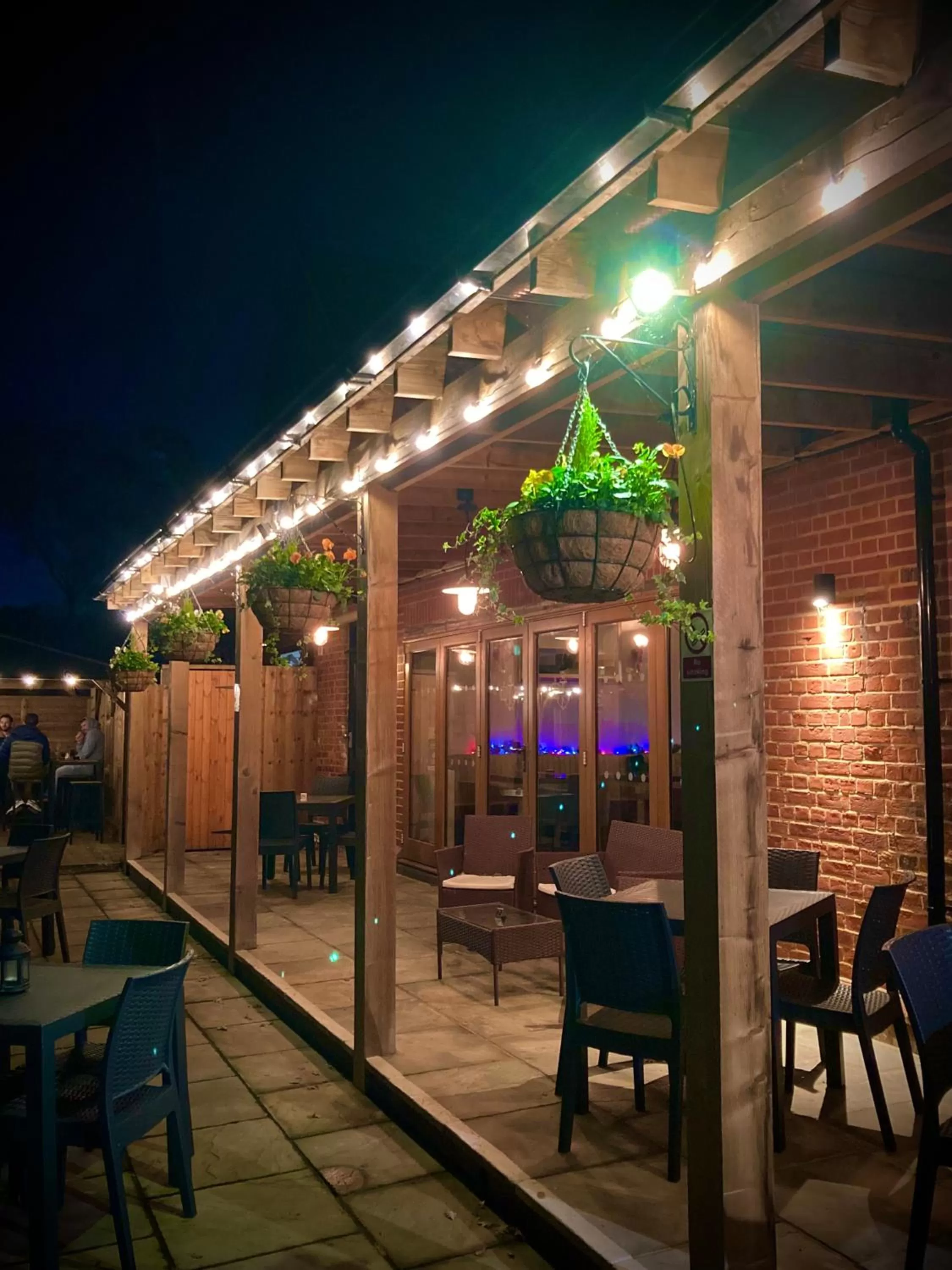 Property building, Restaurant/Places to Eat in Crown & Anchor