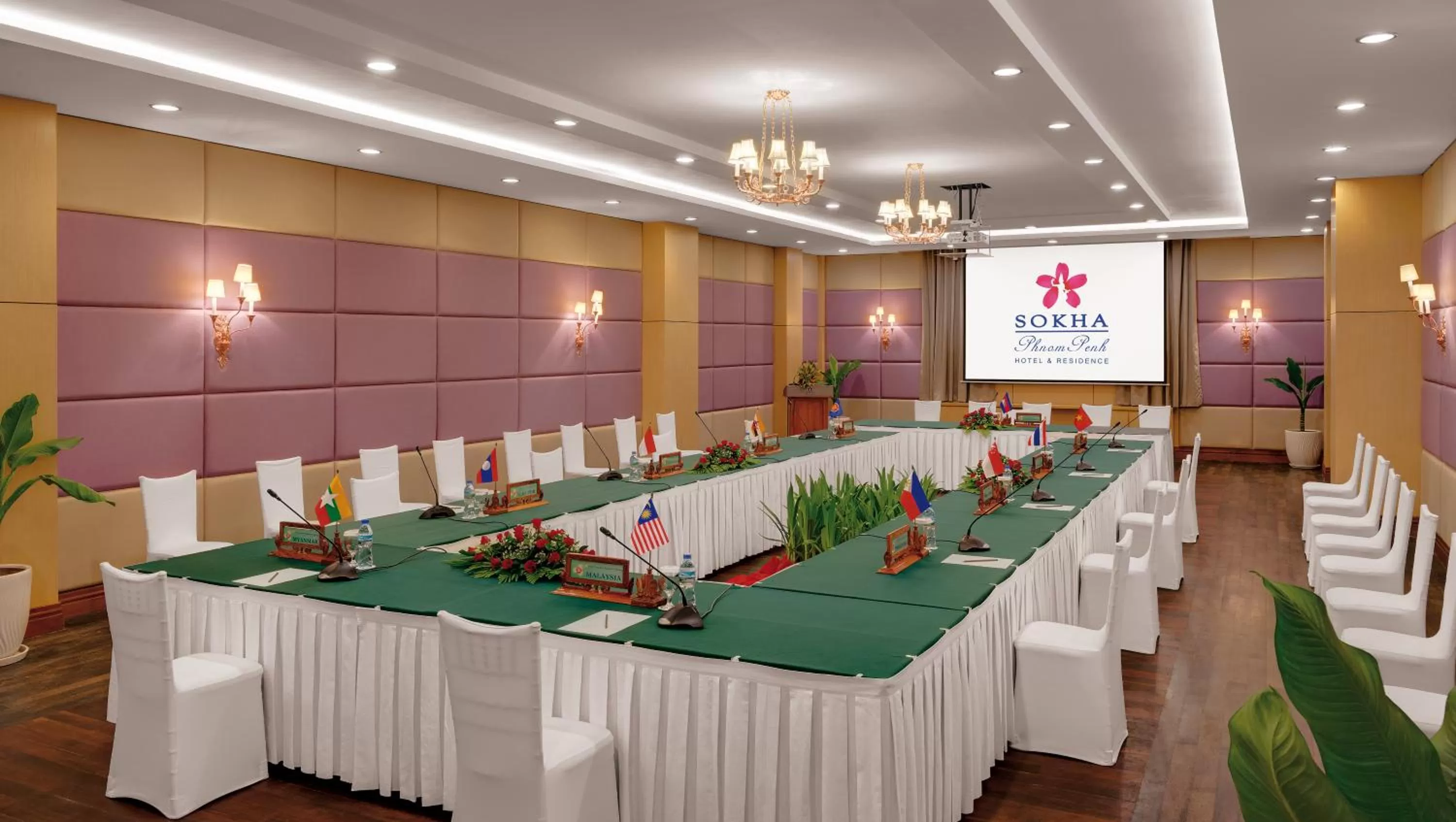 Meeting/conference room in Sokha Phnom Penh Hotel