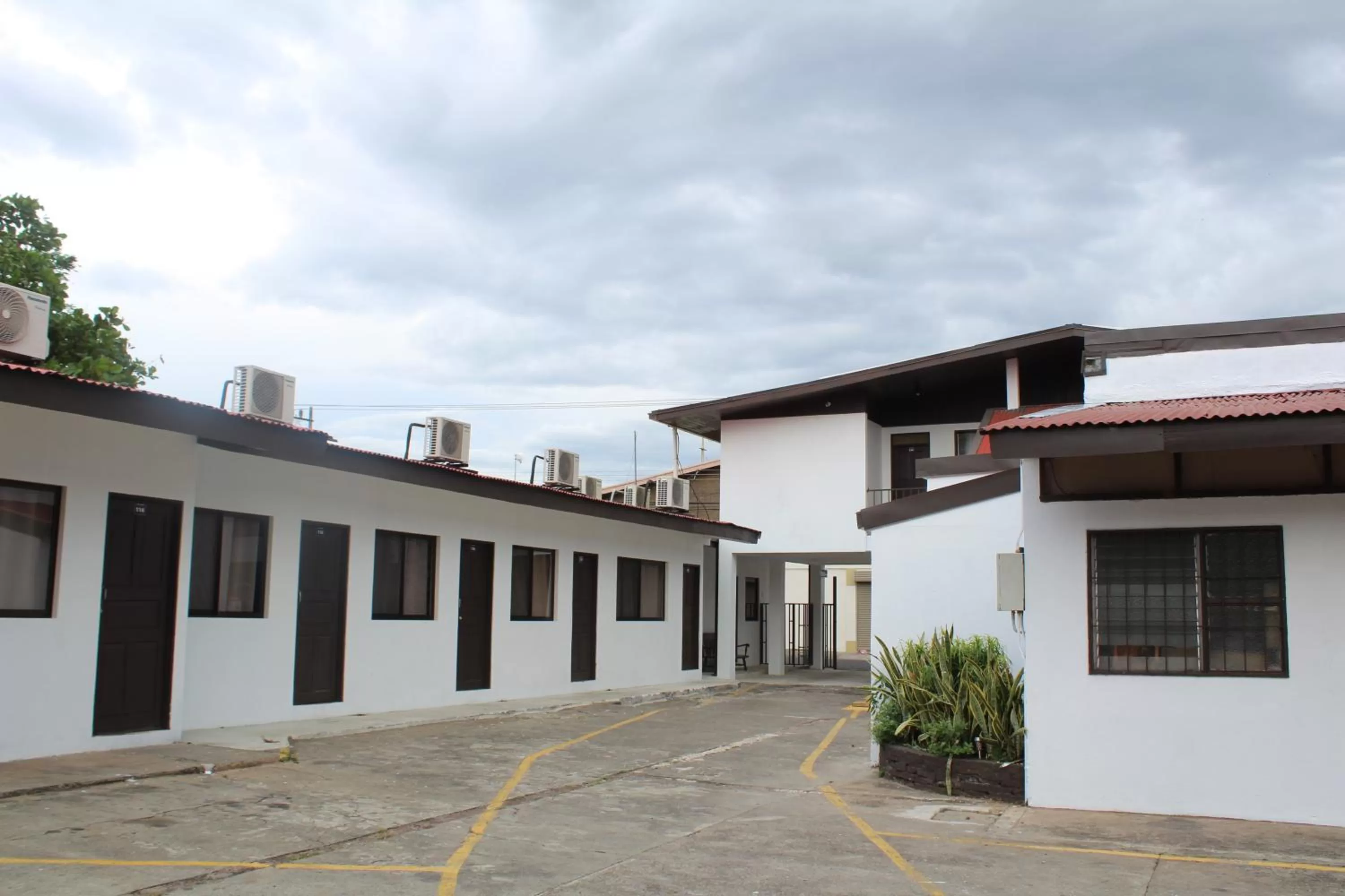 Property Building in Hotel Cañas