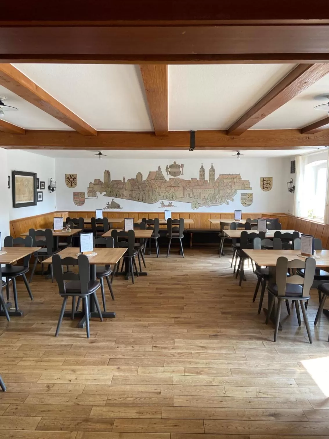 Restaurant/Places to Eat in Hotel-Landgasthof KREUZ