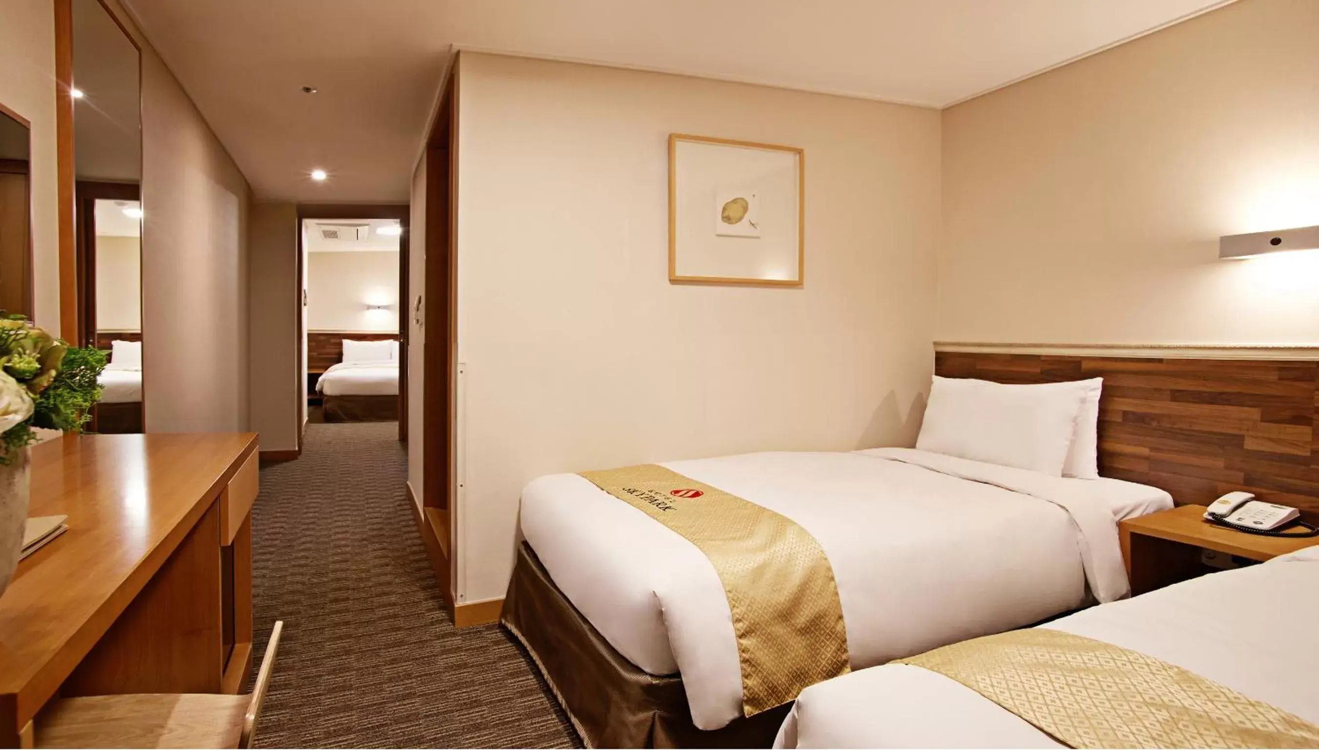 Family Room in Hotel Skypark Myeongdong 1 Family Room in Hotel Skypark Myeongdong 1