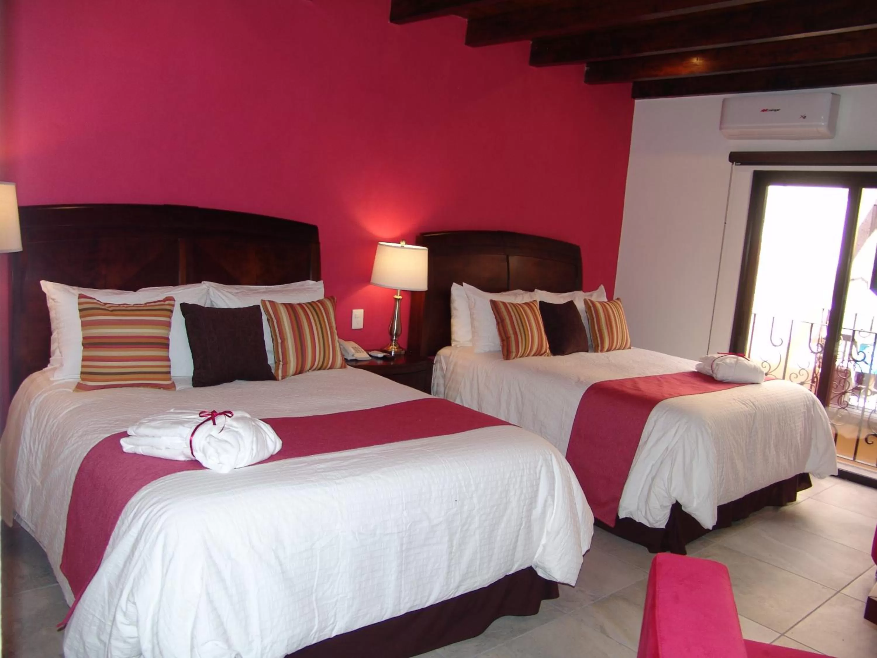 Bed in Hotel Casa Don Quijote