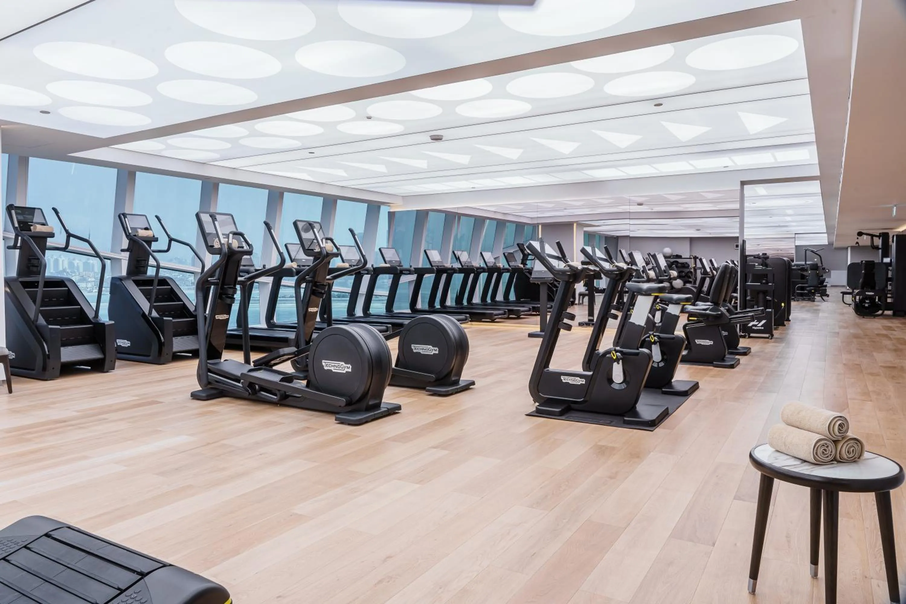 Fitness centre/facilities in Fairmont Doha