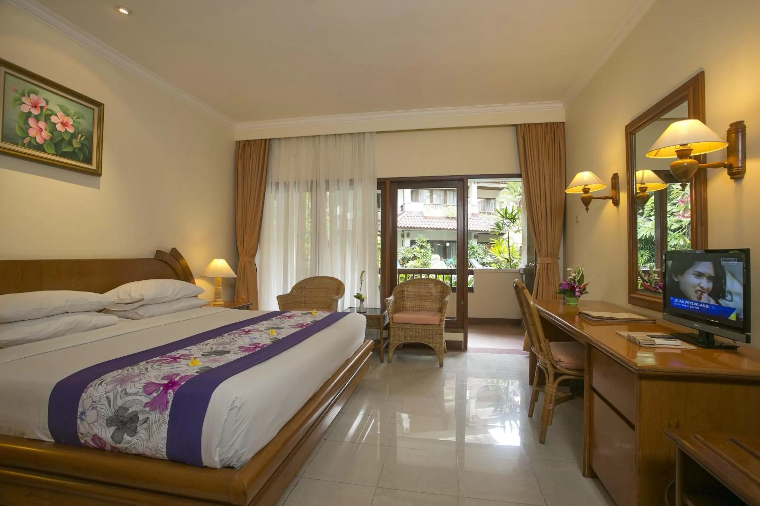 Bed in Parigata Resorts and Spa