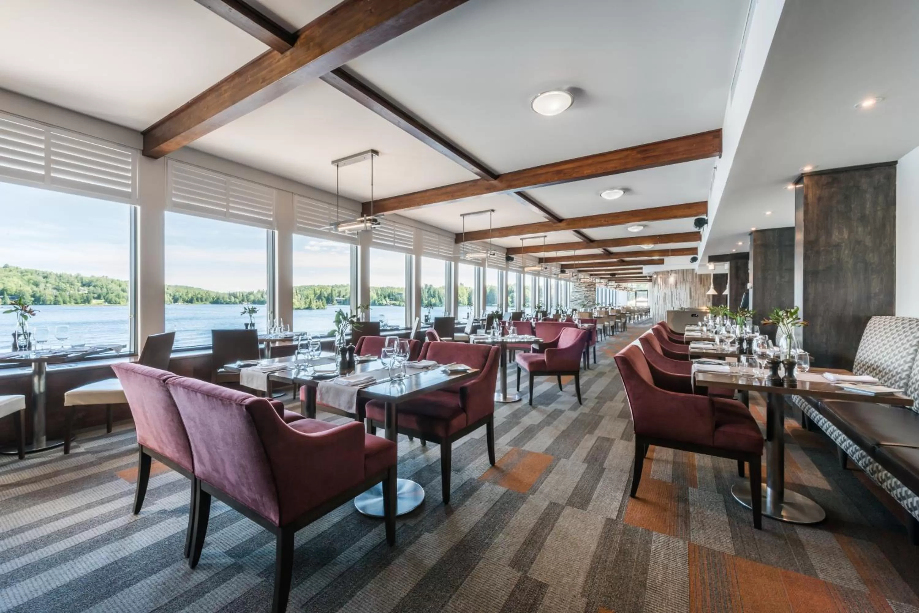 Restaurant/places to eat in Estérel Resort