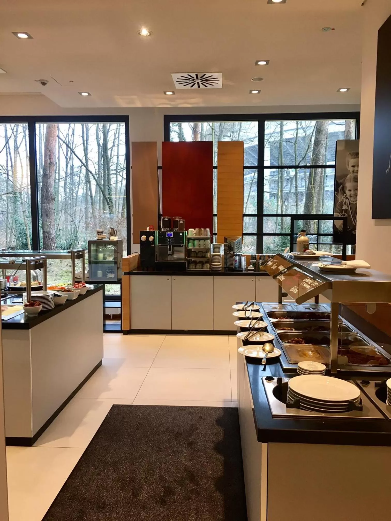Restaurant/places to eat in Lindner Hotel Frankfurt Sportpark, part of JdV by Hyatt