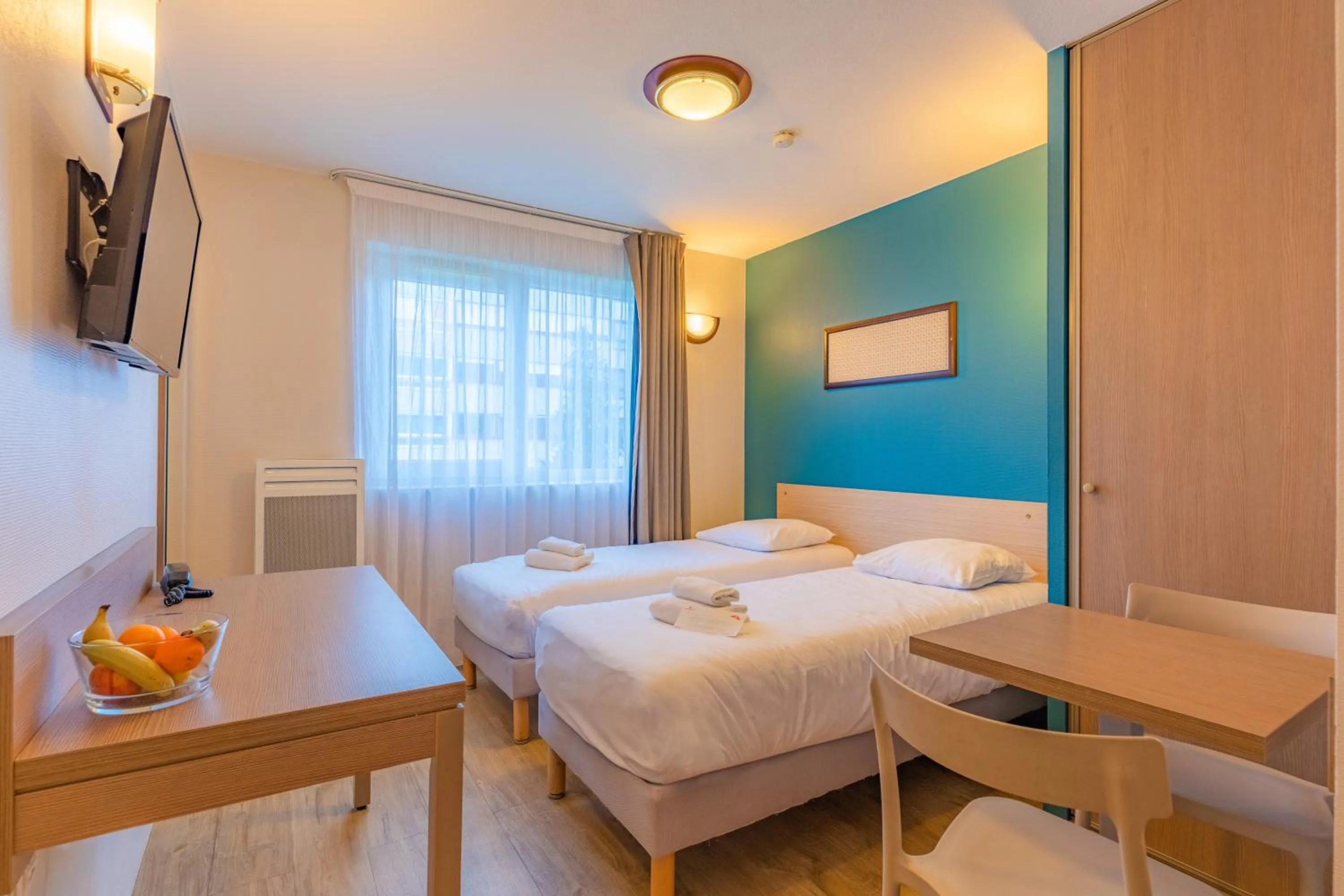 Bed in Appart'City Classic La Roche sur Yon Centre