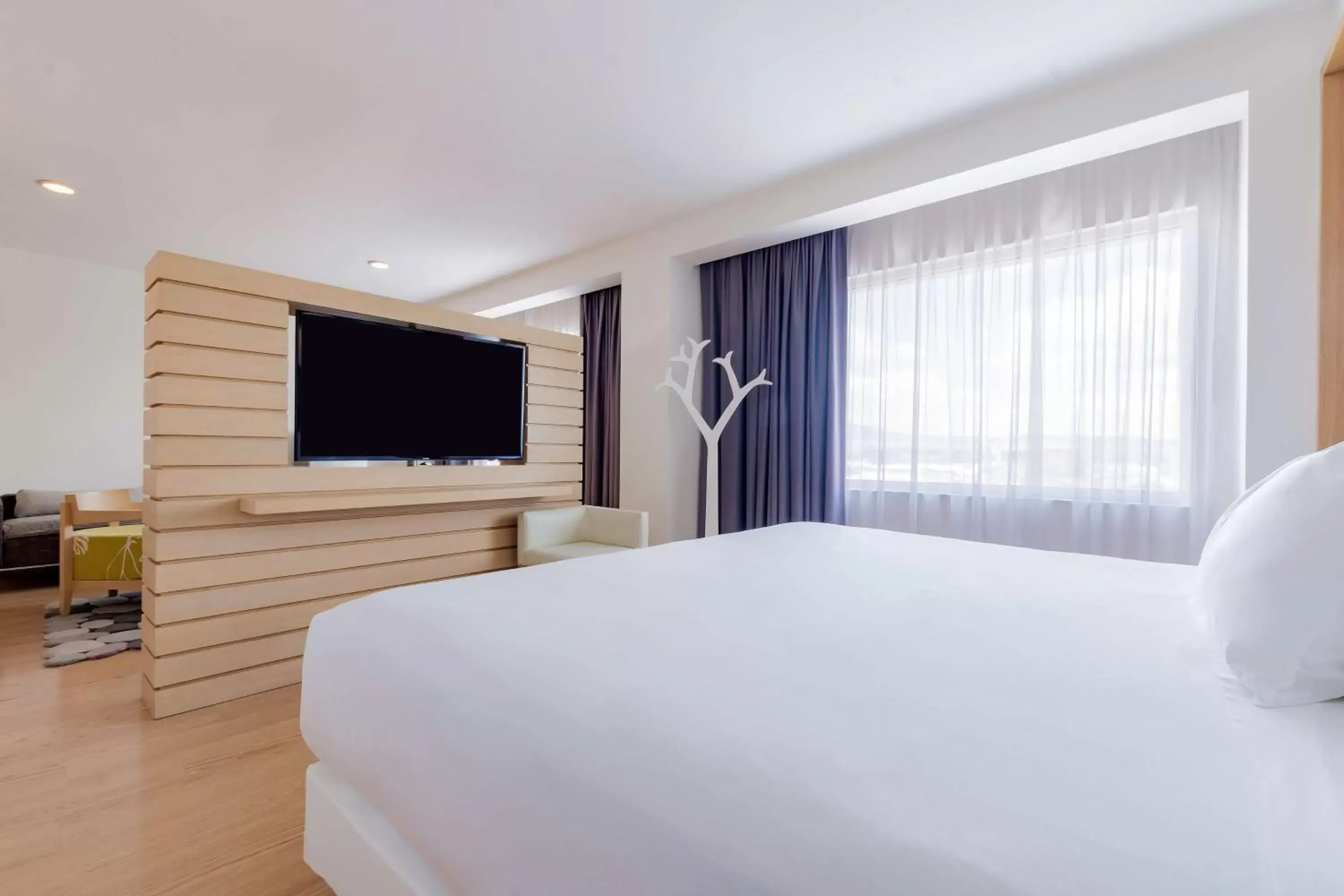 Junior Suite with Extra Bed (2 Adults + 1 Child) in NH Queretaro Junior Suite with Extra Bed (2 Adults + 1 Child) in NH Queretaro