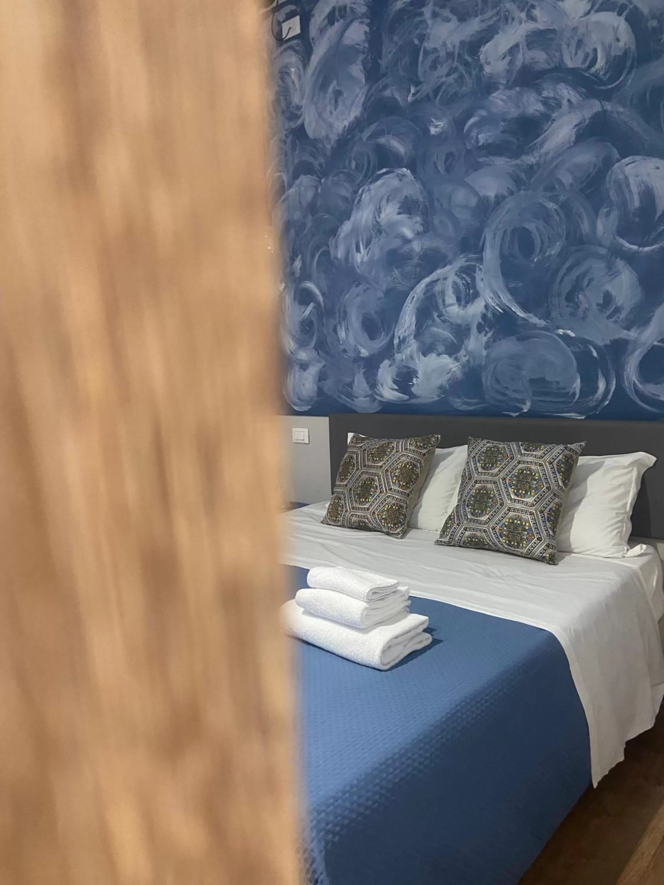 Bedroom, Bed in Sorrento B&amp;D Rooms