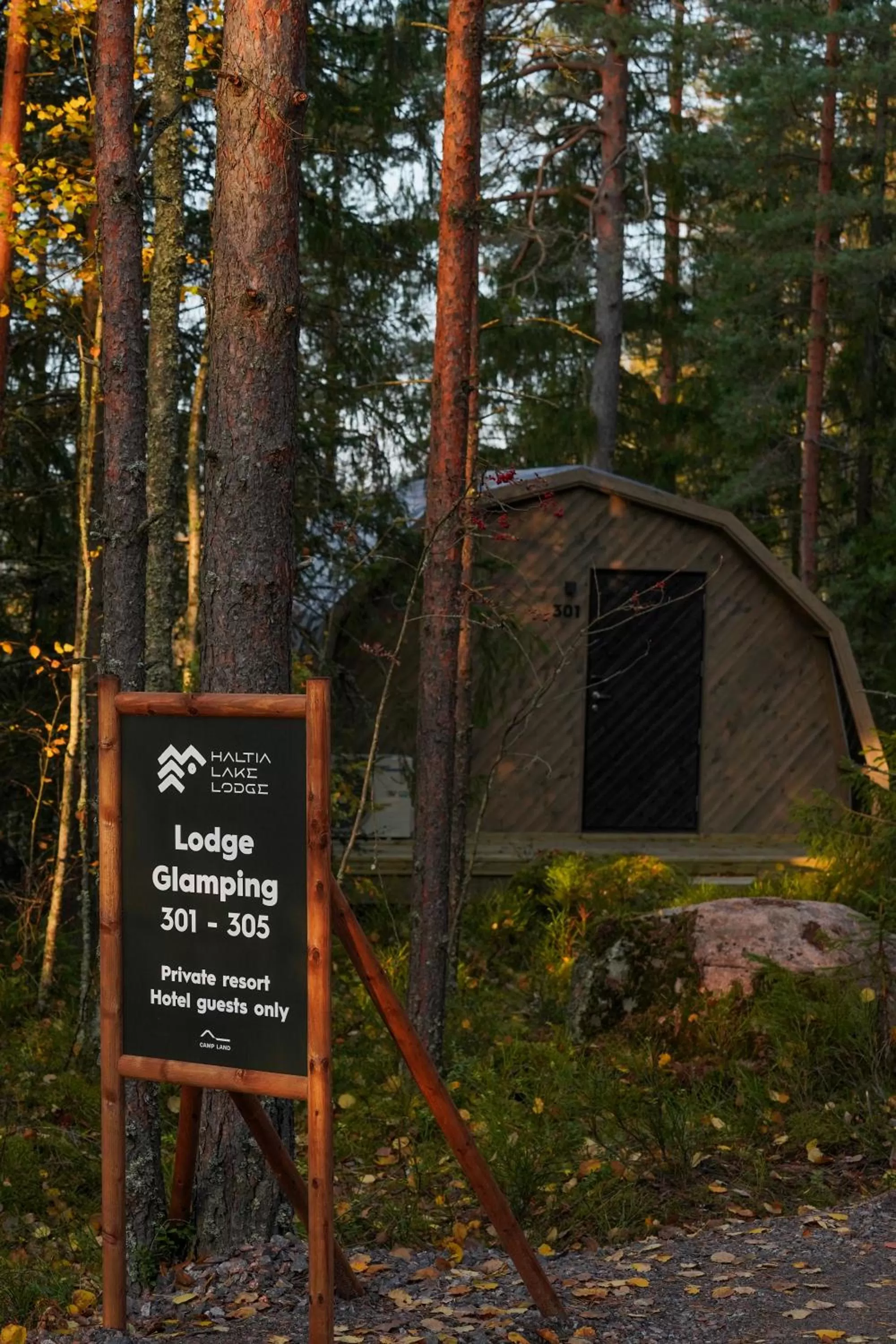Haltia Lake Lodge nature boutique hotel & glamping