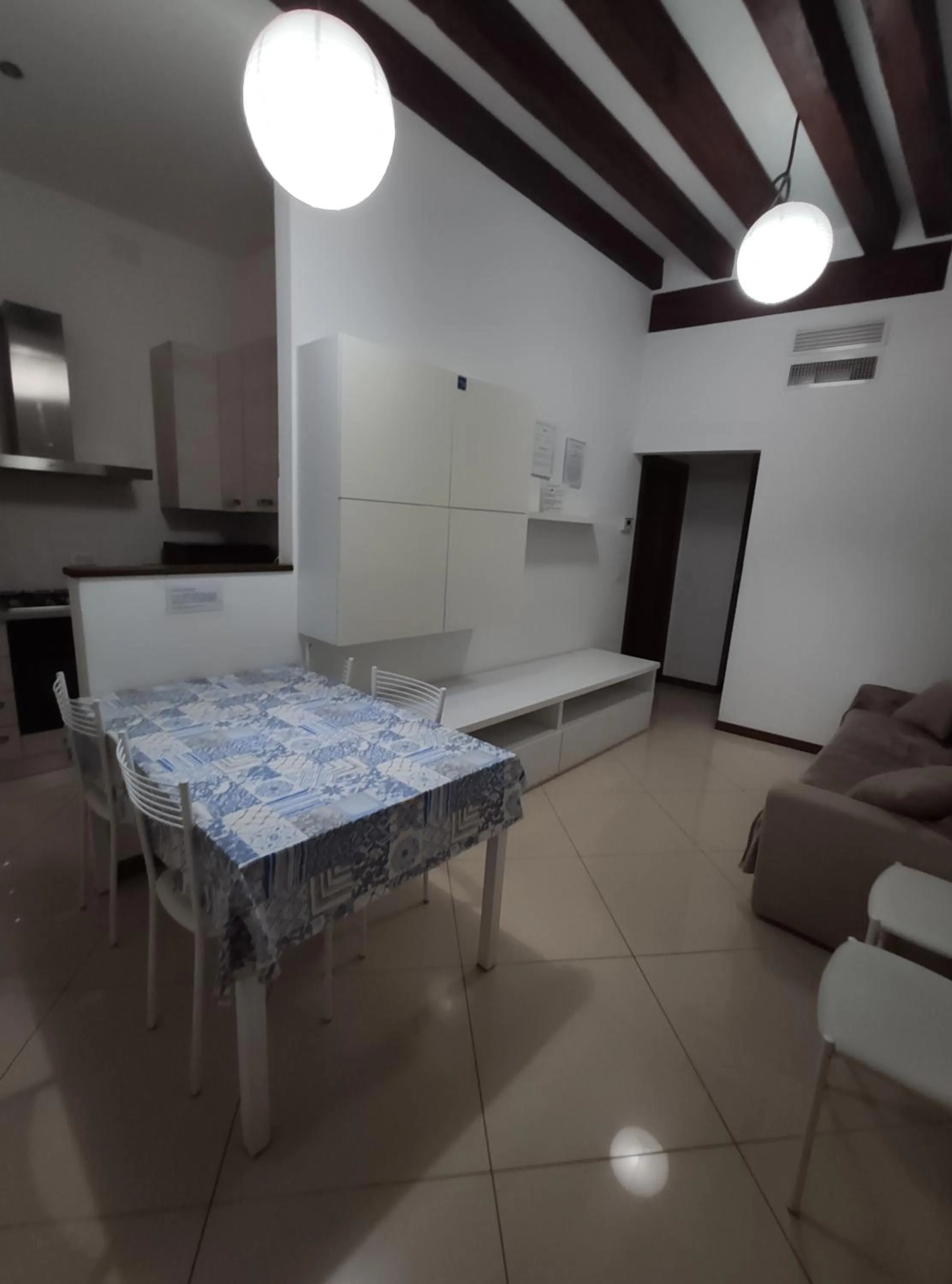 Dining area in Sweet Venice - rooms & apartments