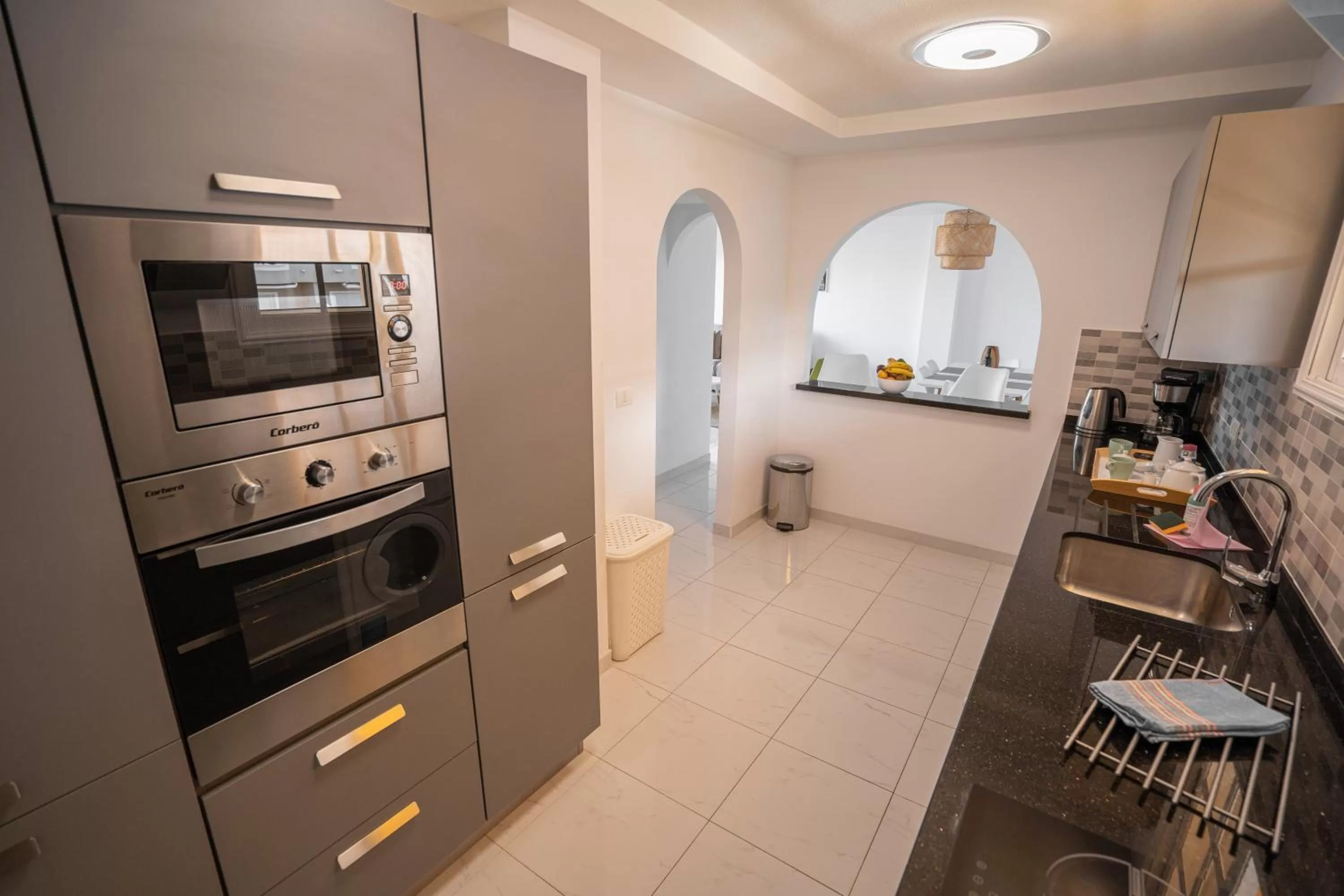 Kitchen or kitchenette in El Marques Palace by Intercorp Group