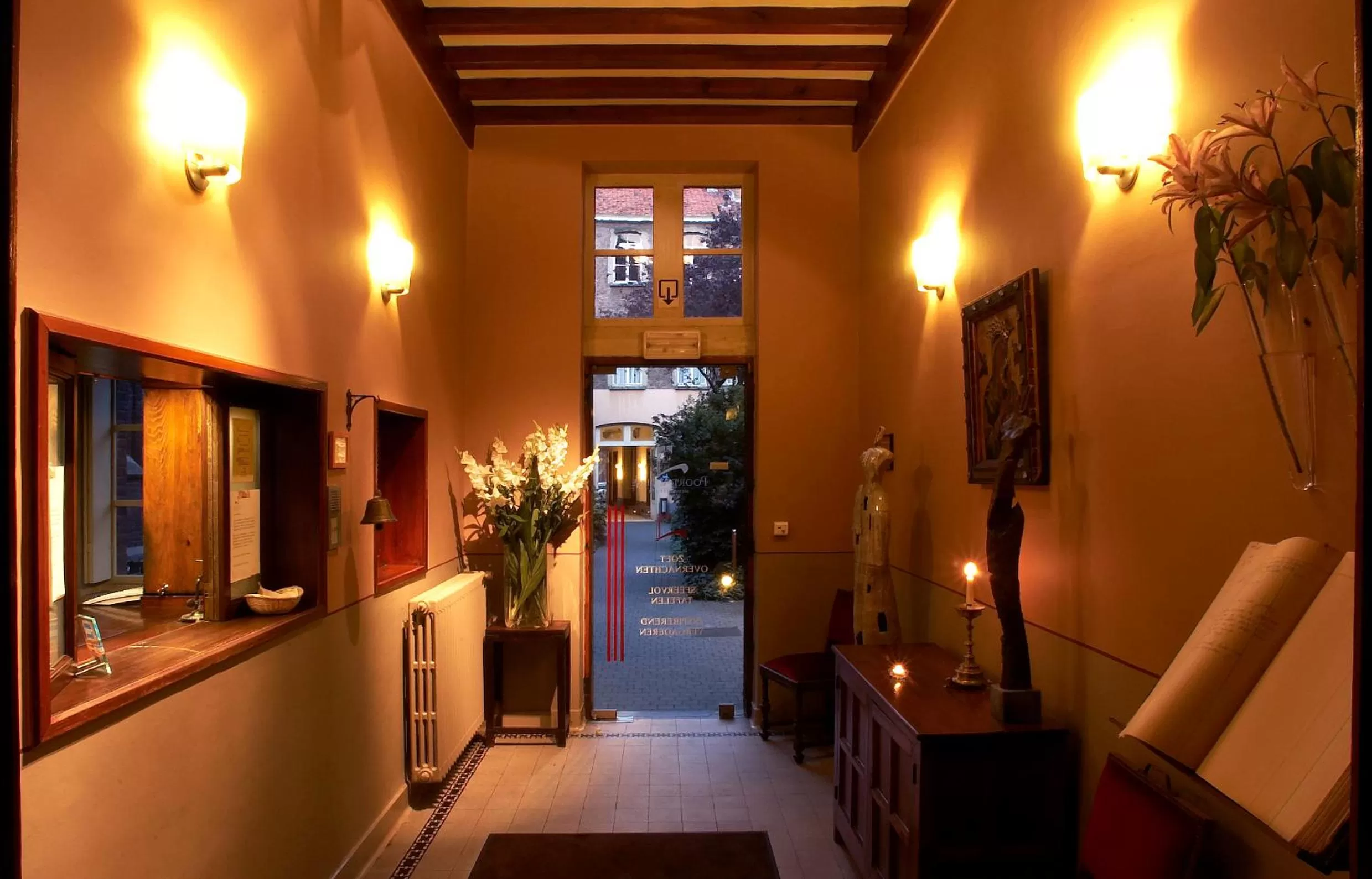 Lobby or reception in Guesthouse PoortAckere Ghent