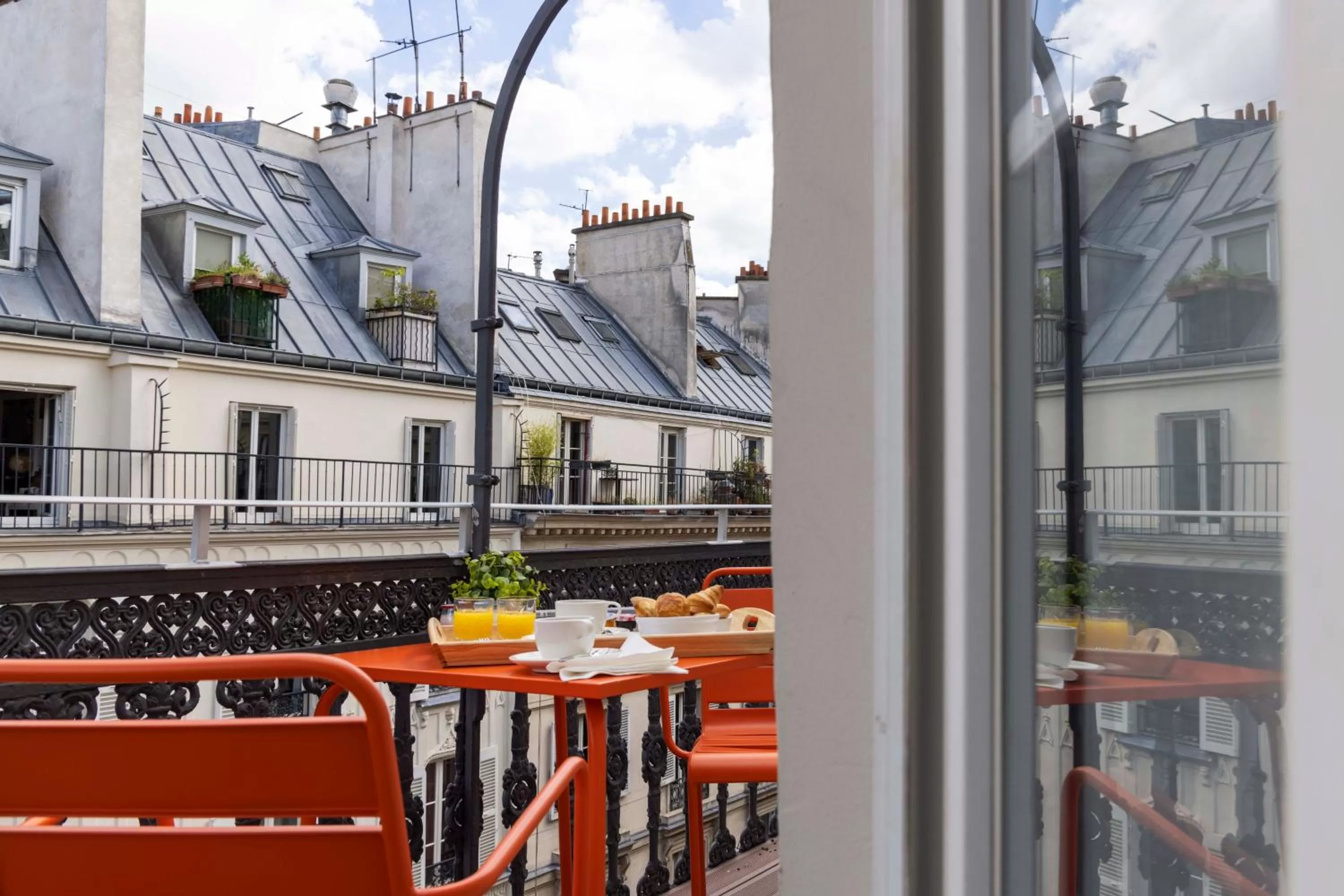 Balcony/Terrace in Hôtel Regina Opéra Grands Boulevards