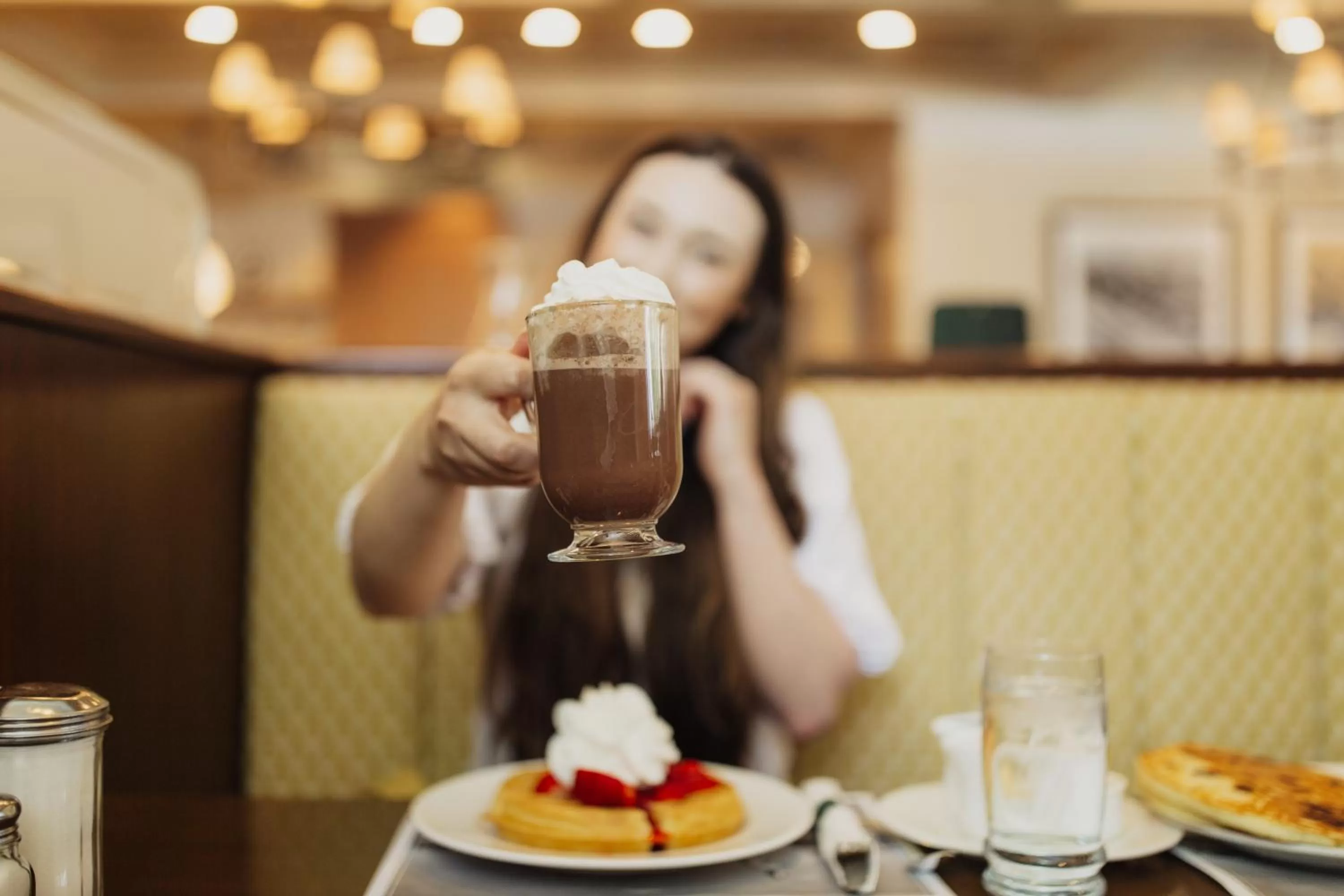 Restaurant/places to eat in Little America Hotel Salt Lake City