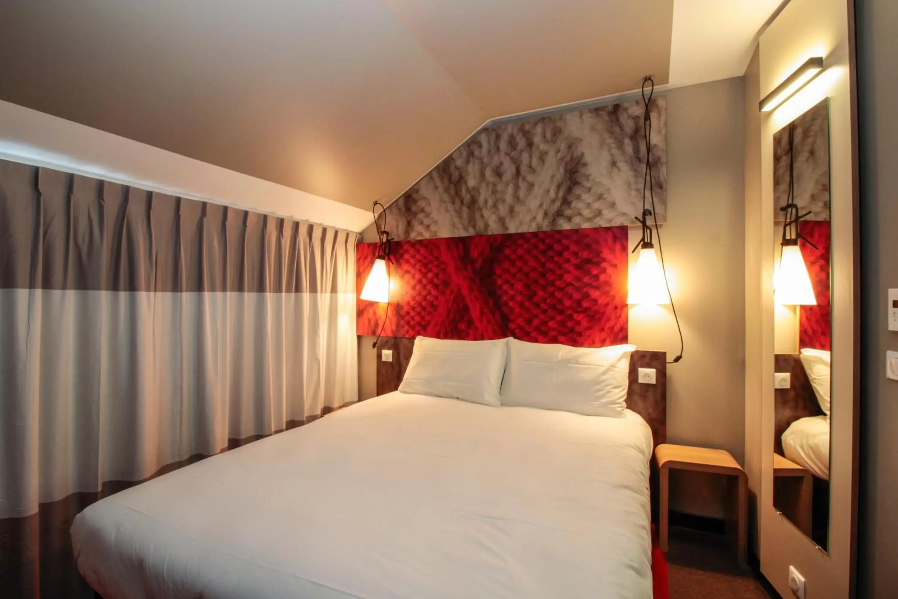 Standard Double Room in ibis Cahors Standard Double Room in ibis Cahors