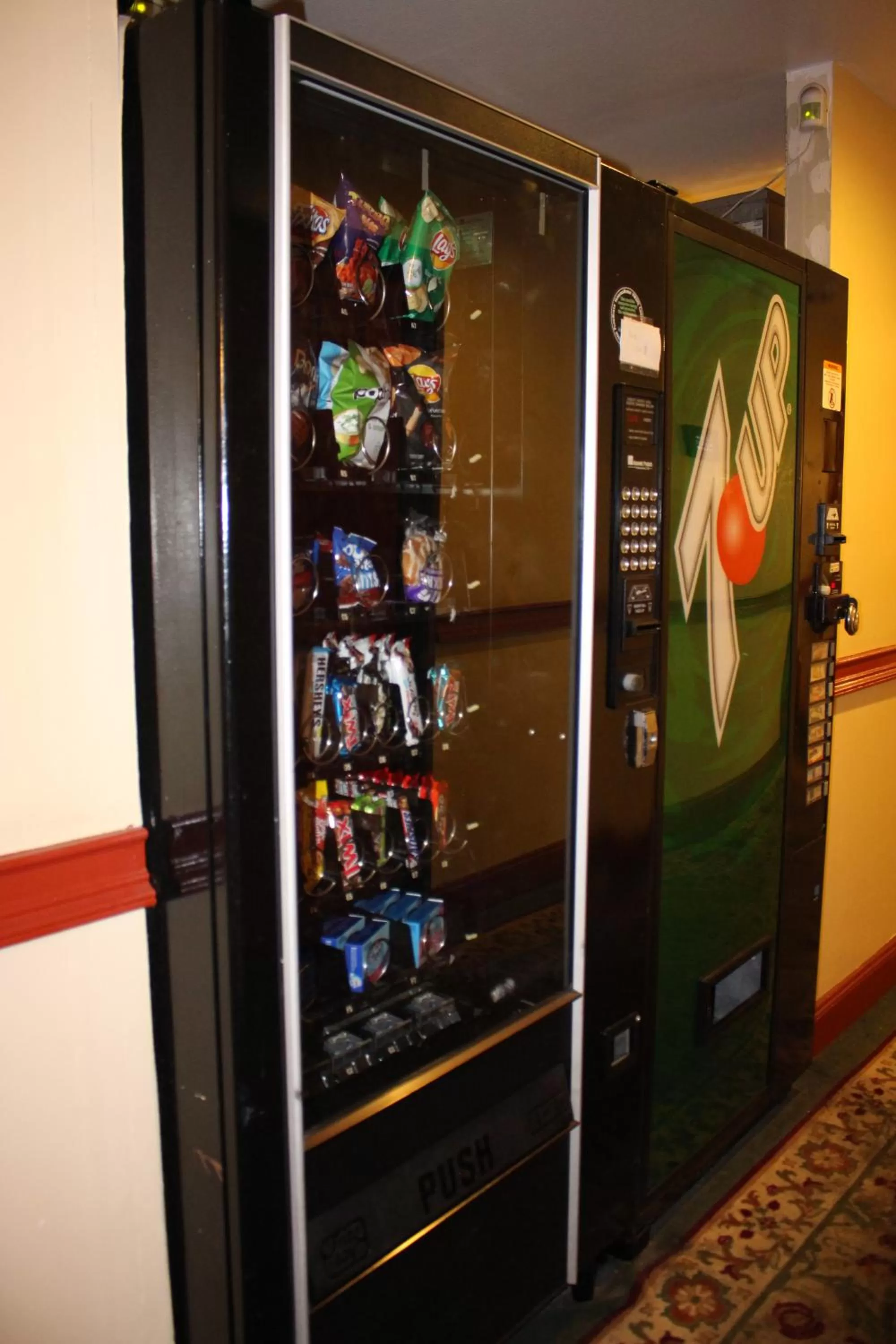 Rodeway Inn & Suites Hayward - Oakland South