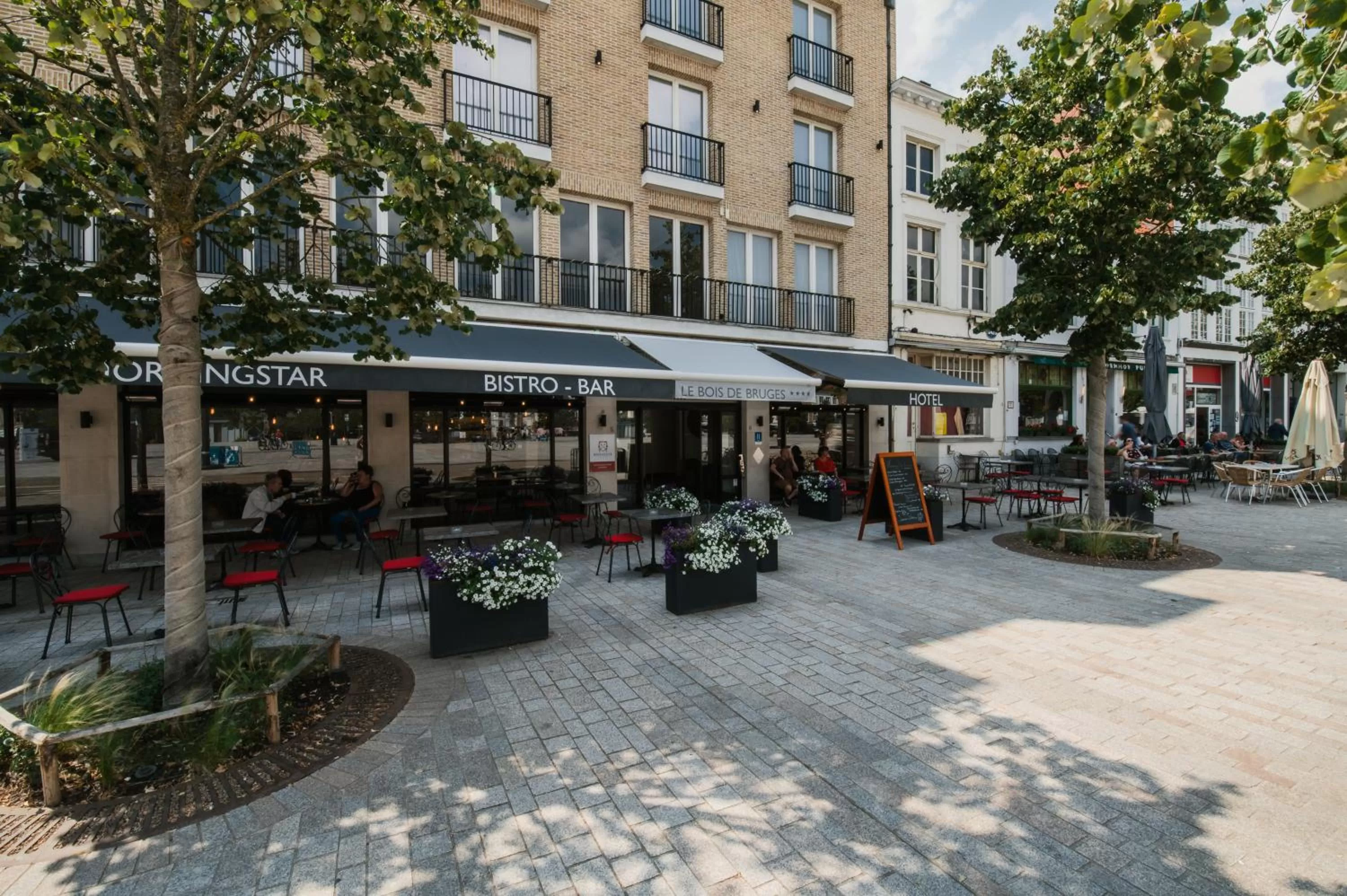 Property building in Hotel Le Bois De Bruges