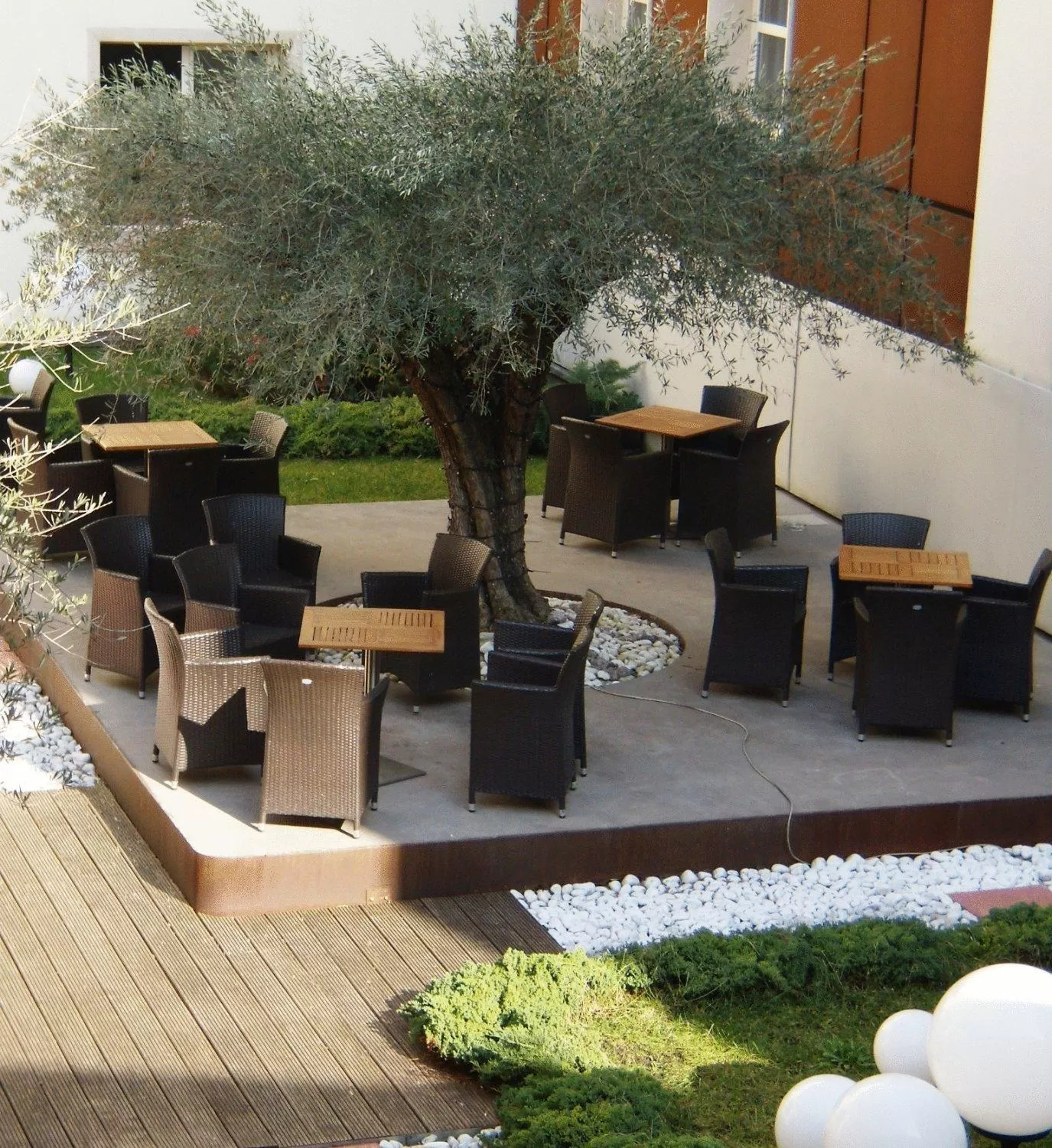 Garden in Admiral Park Hotel by Falco D'Oro Hotels