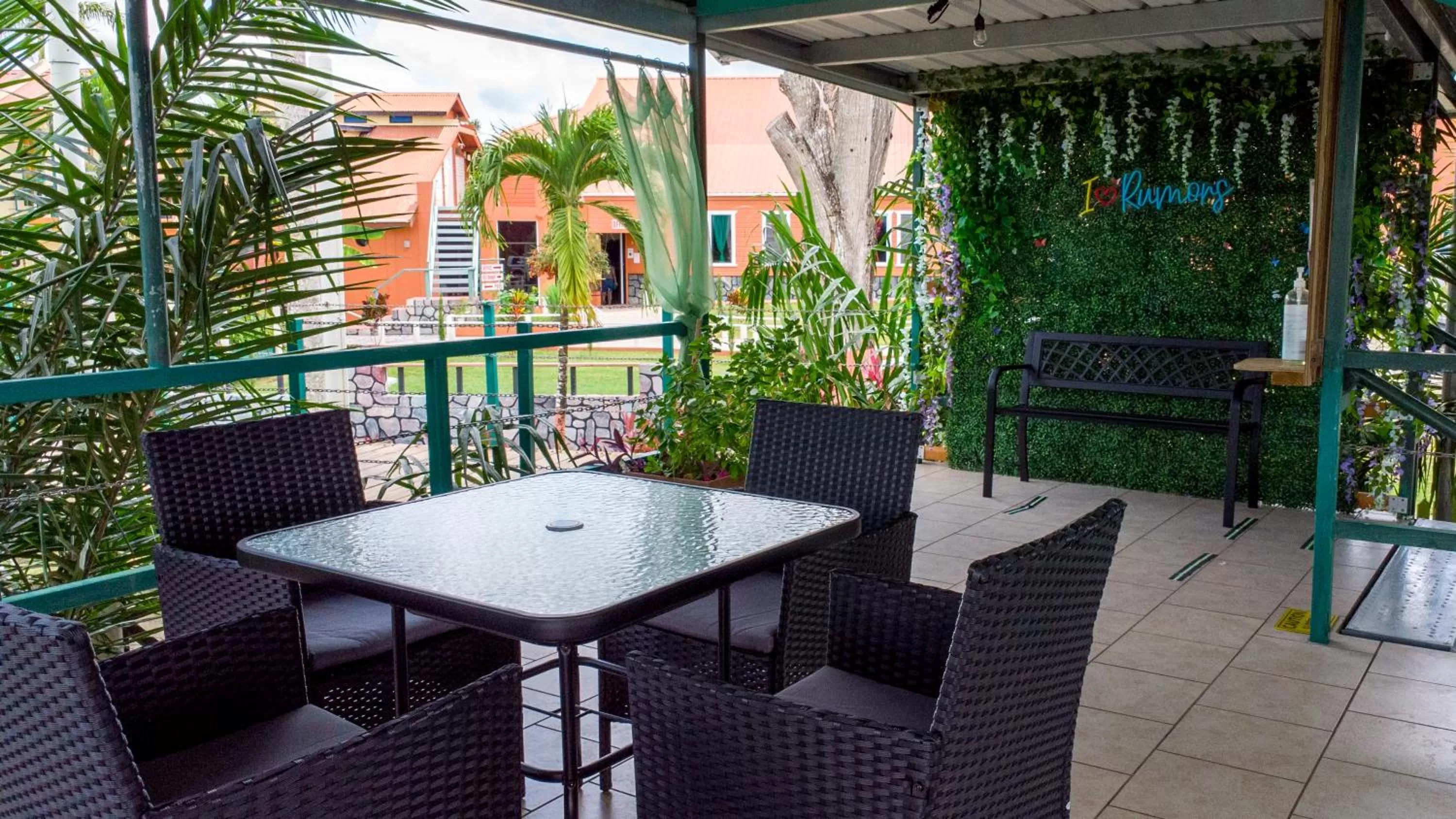 Restaurant/places to eat in Rumors Resort Hotel