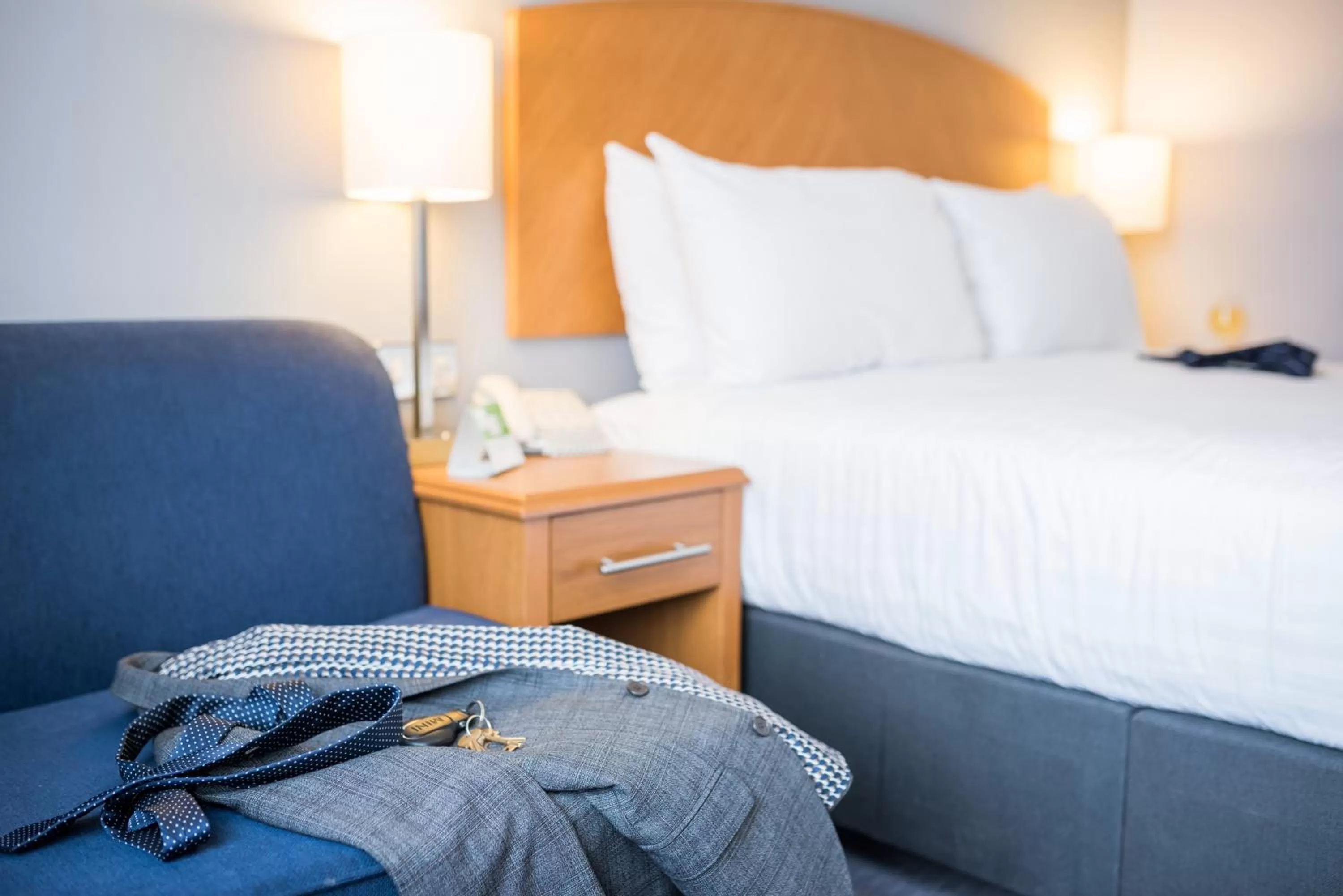 Photo of the whole room, Bed in Holiday Inn Manchester West by IHG