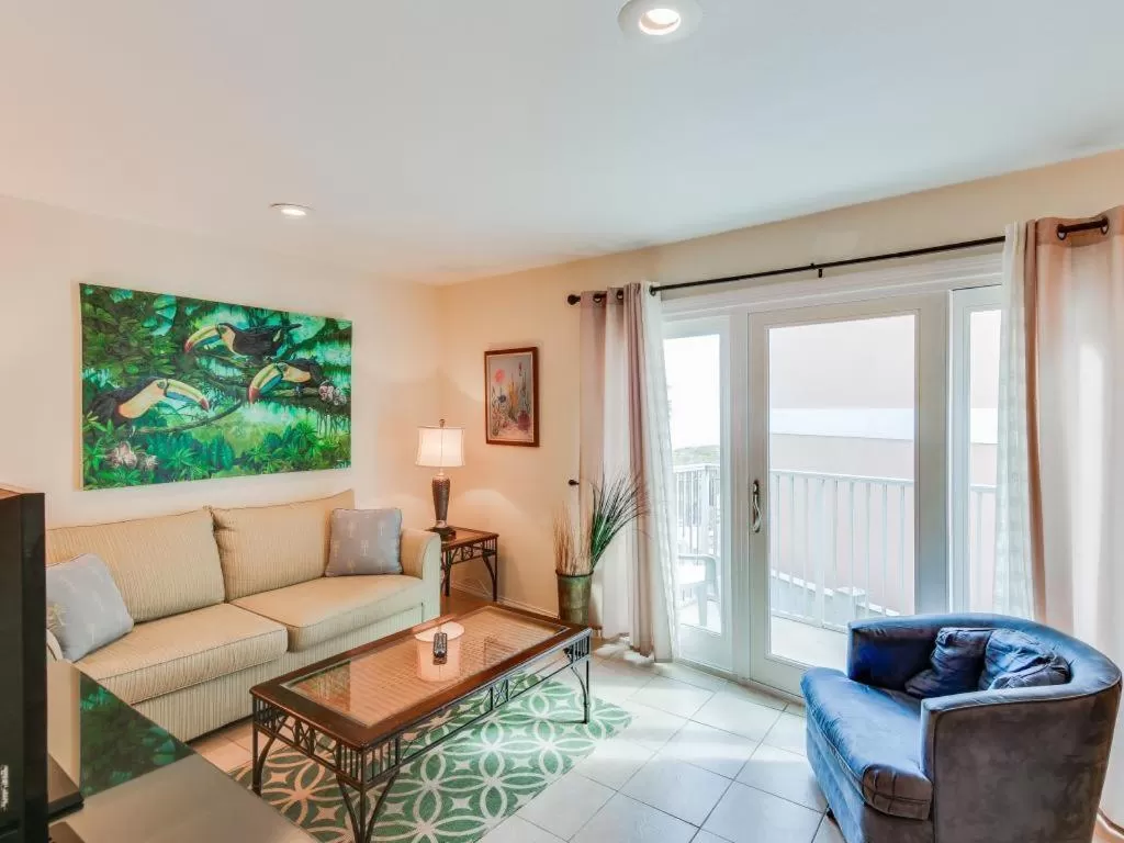 Living room, Seating Area in La Internacional Condominiums #210